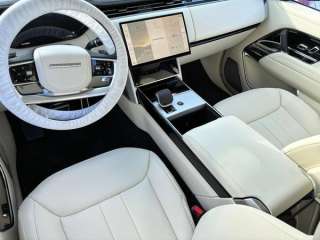 Land Rover Range Rover P530 Autobiography LWB 3
