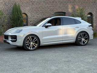 Porsche Cayenne E-Hybrid Coupé Sportdesign