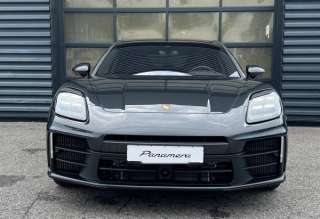 Porsche Panamera 4 E-Hybrid Exclusive Design