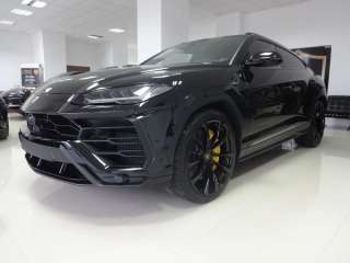 Lamborghini Urus 1