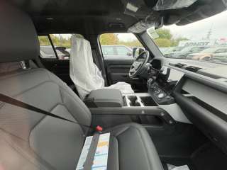 Land Rover Defender 110 D200 X-Dynamic SE