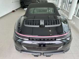 Porsche 911 Carrera 4 GTS Cabriolet