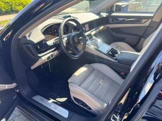 Porsche Panamera 4 E-Hybrid Bi-Color