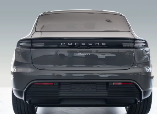 Porsche Macan 4