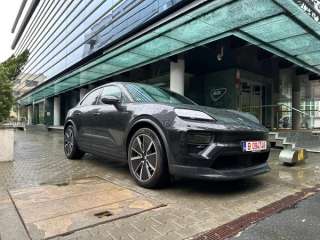 Porsche Macan 3
