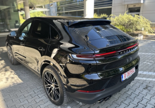 Porsche Cayenne E-Hybrid Coupe 6
