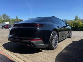 Porsche Panamera 4 E-Hybrid Bi-Color
