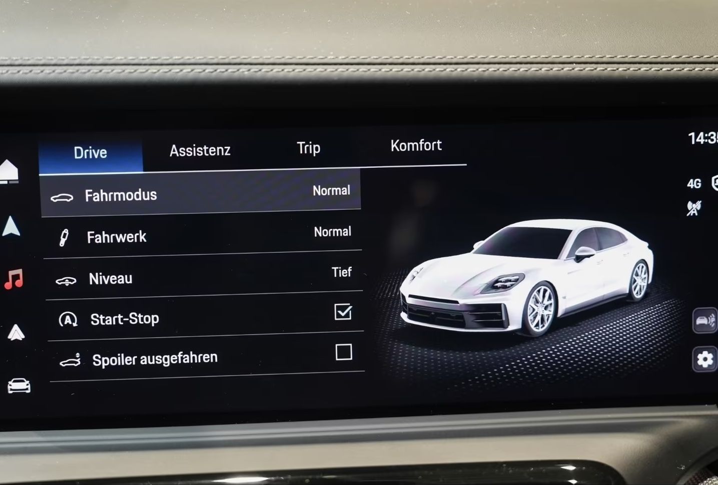 Porsche Panamera 4 7