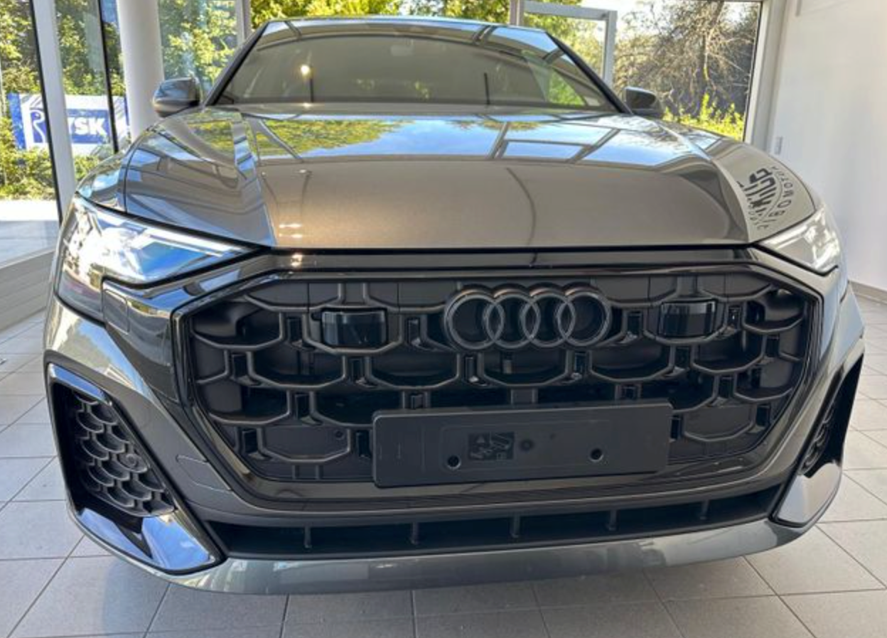 Audi Q8 50 TDI S-Line 2