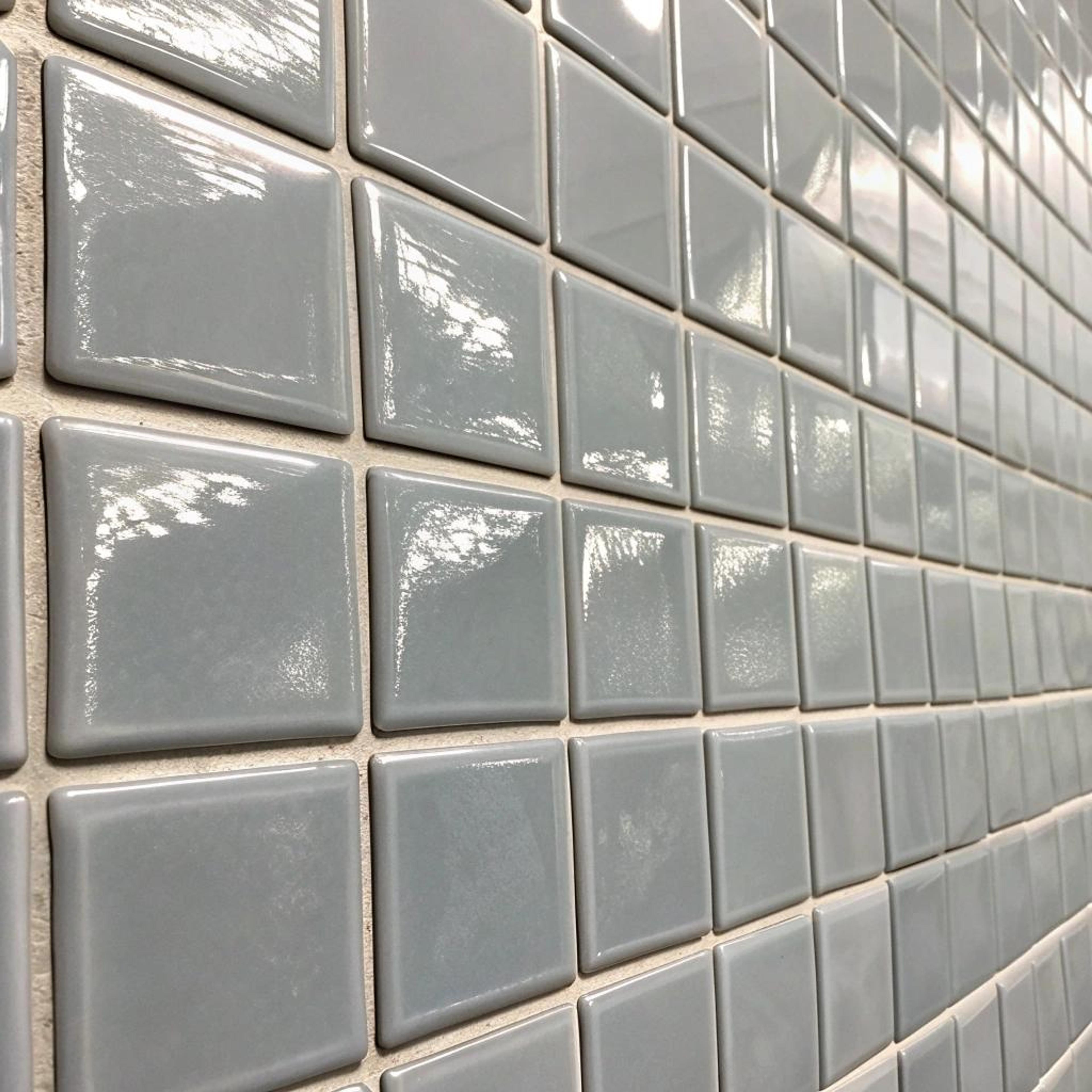 Strakke glans met blauwgrijs