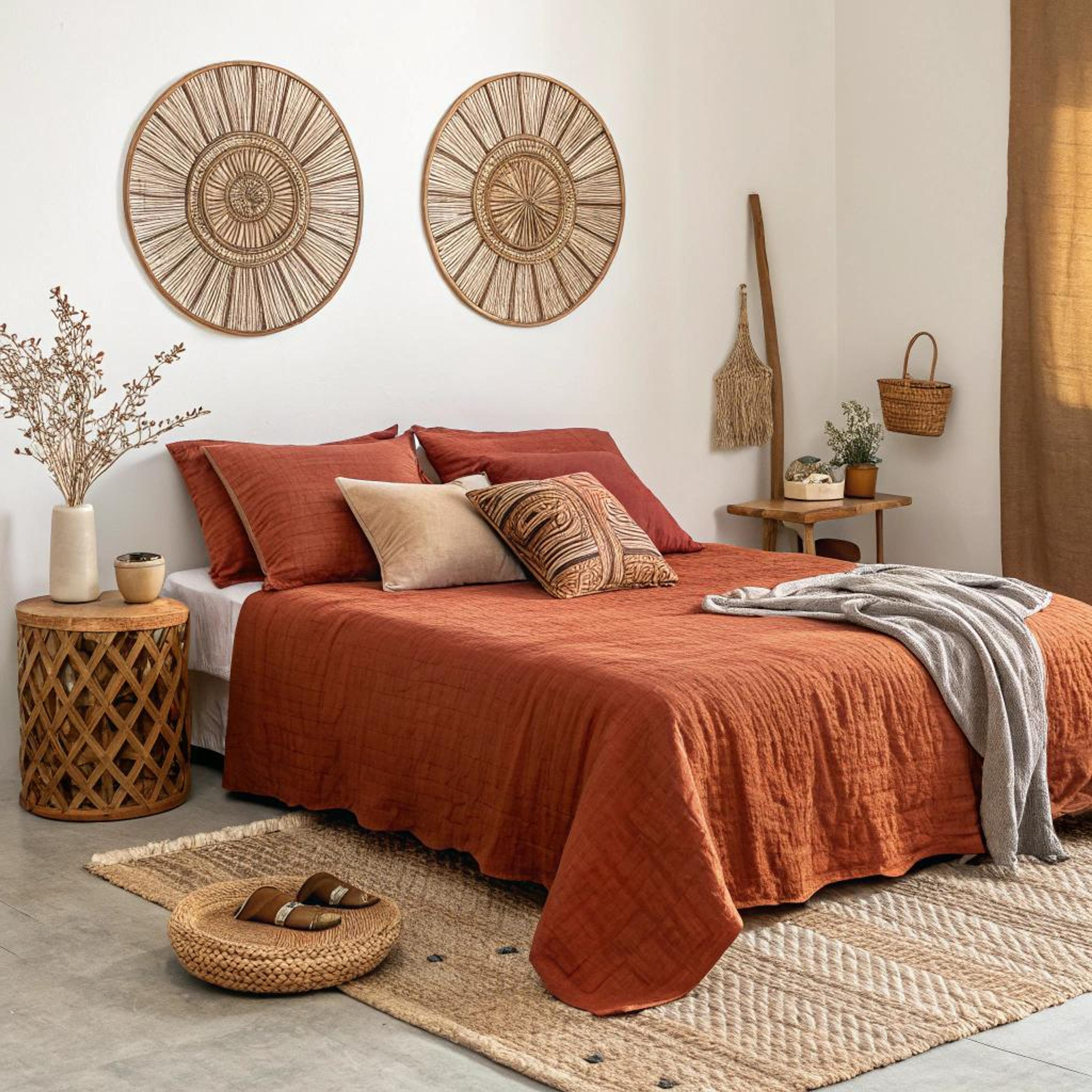 Wikkelend bed in terracotta