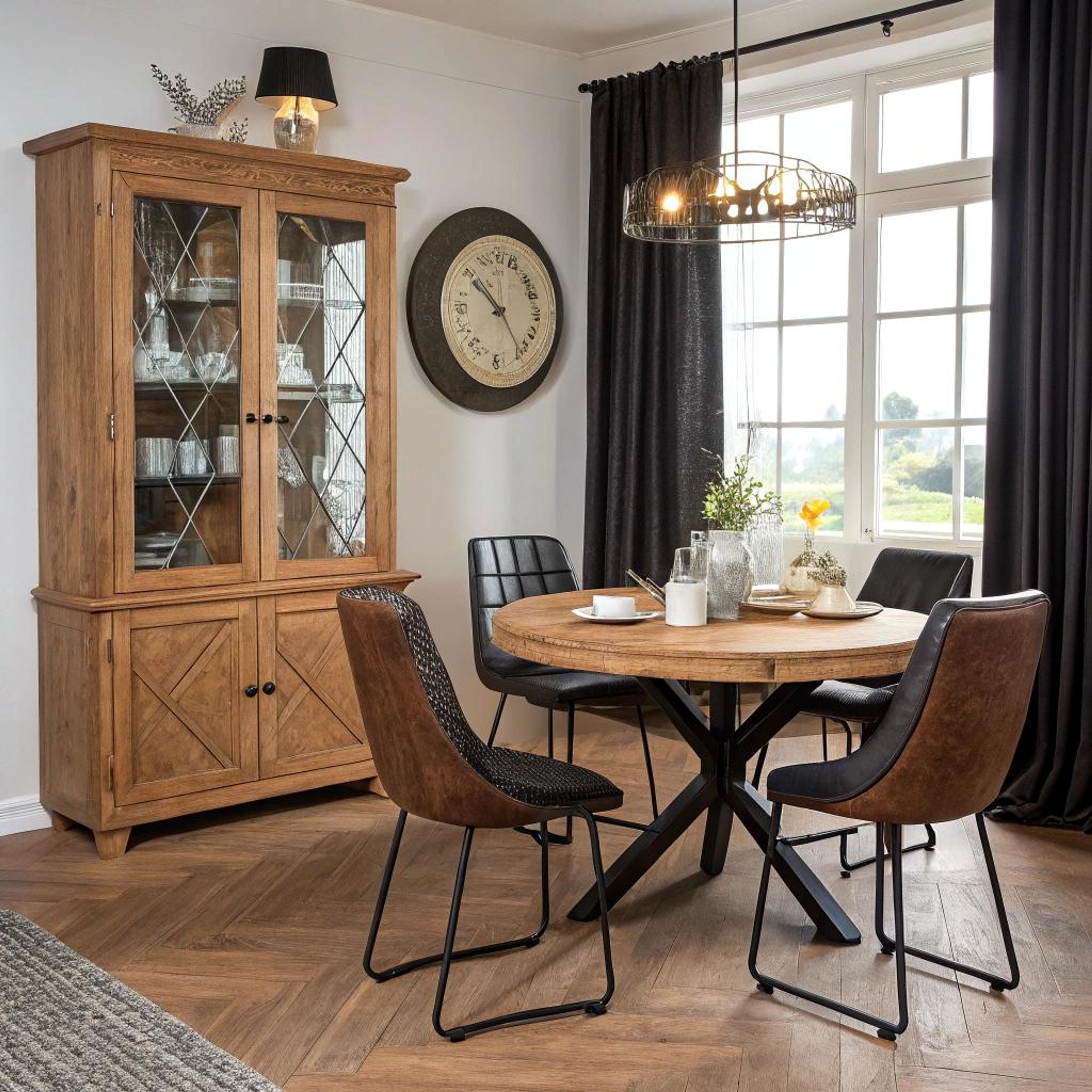 Subtiele charme met serviesdisplay