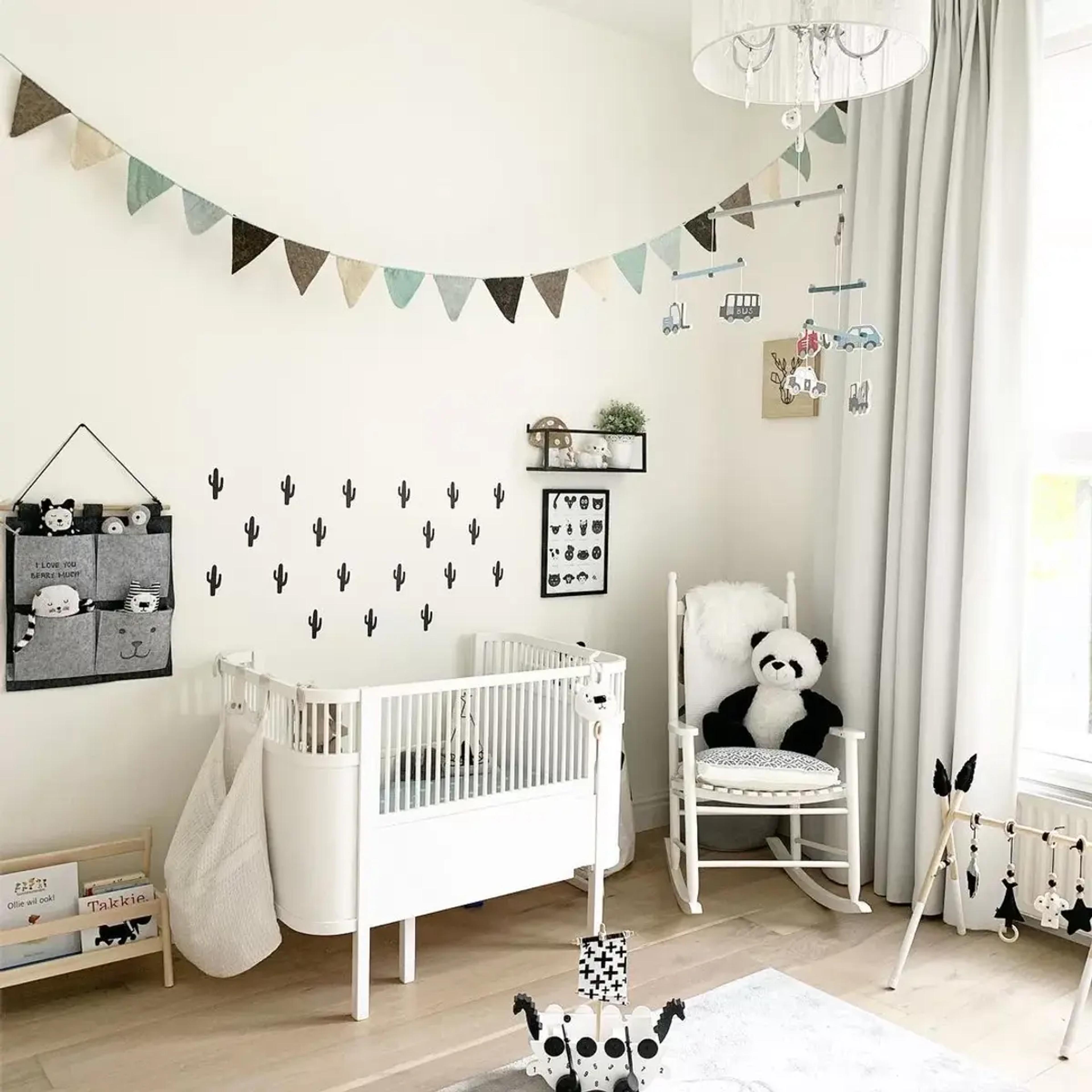 schommelstoel-babykamer