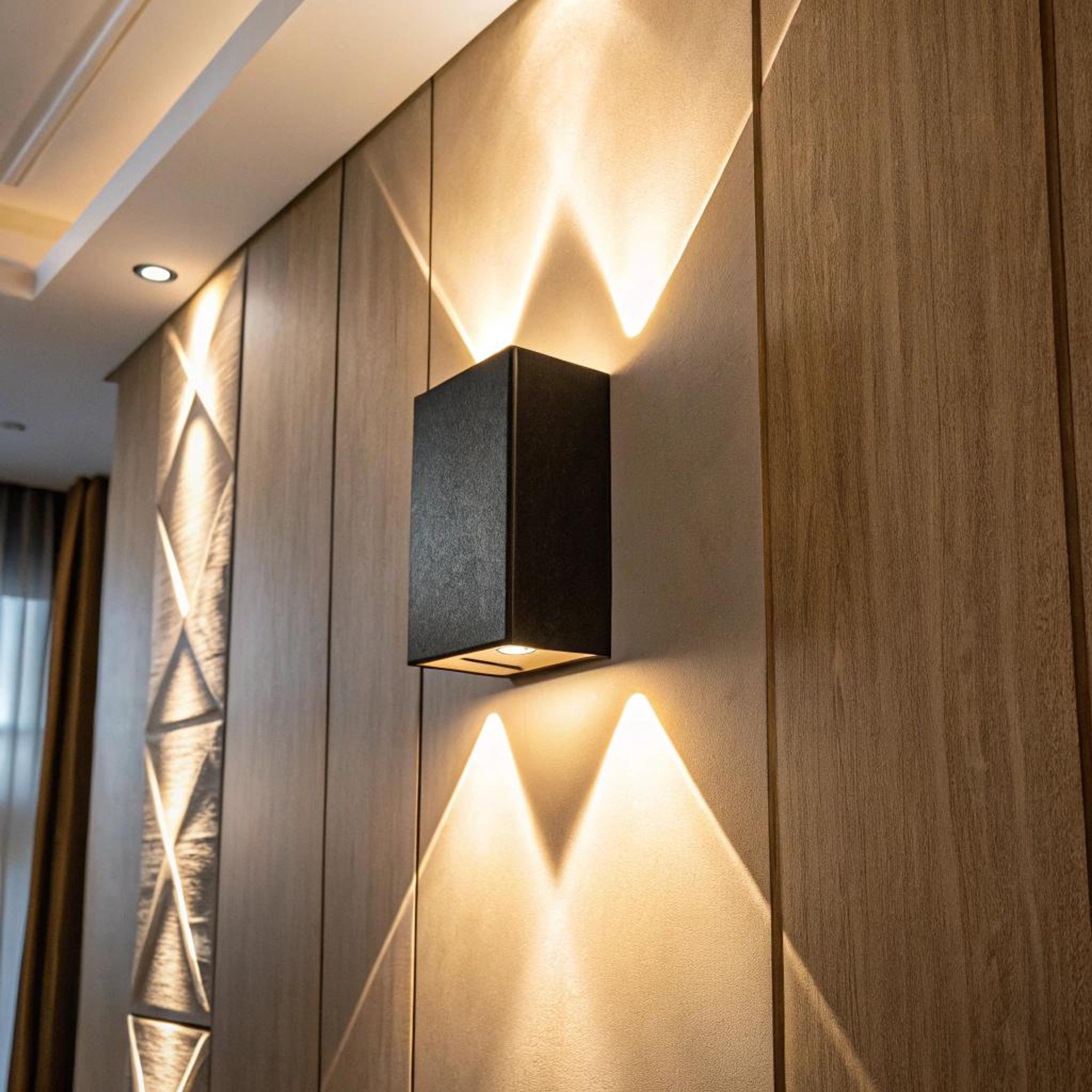 Geometrisch licht op houten panelen