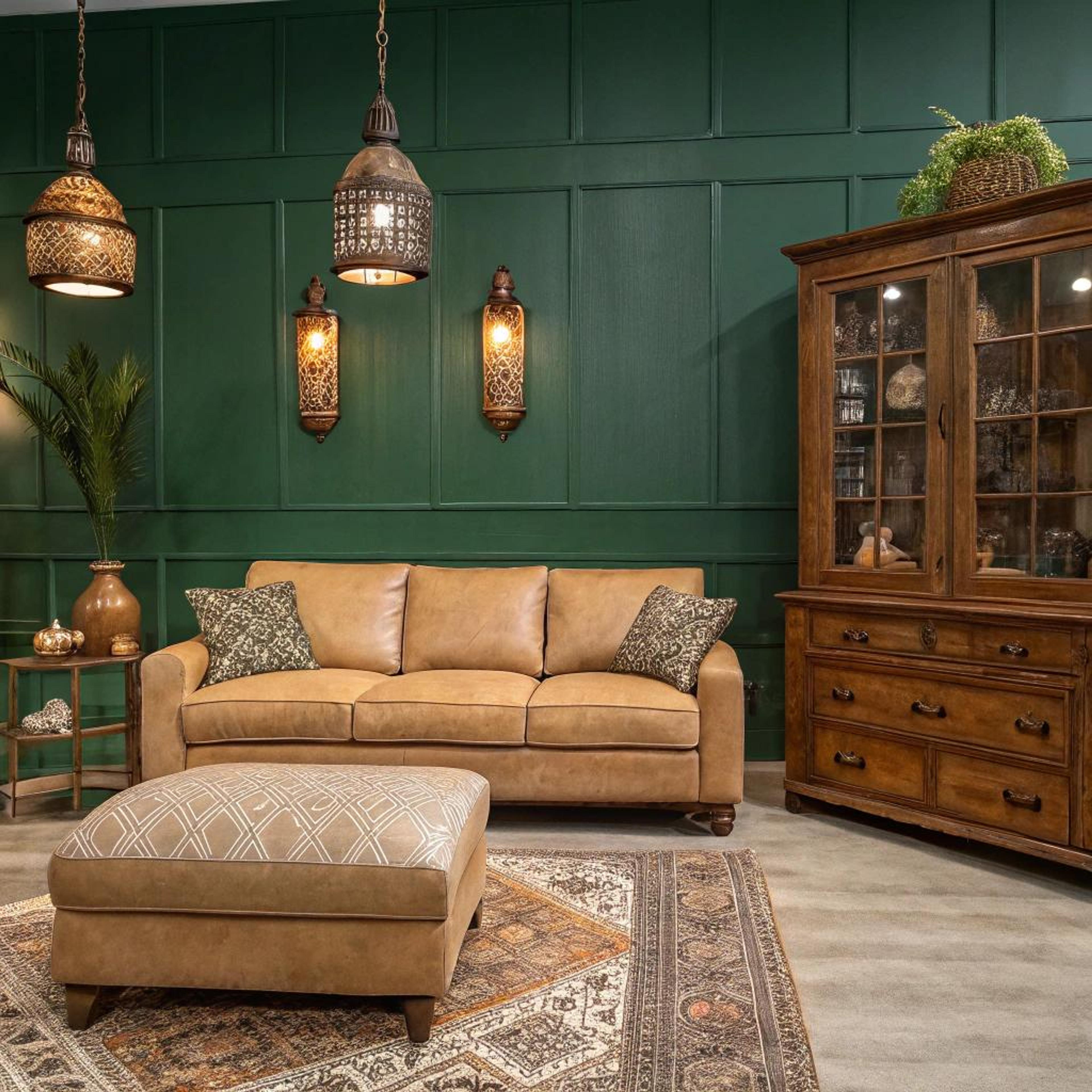 Groene muur met vintage charme