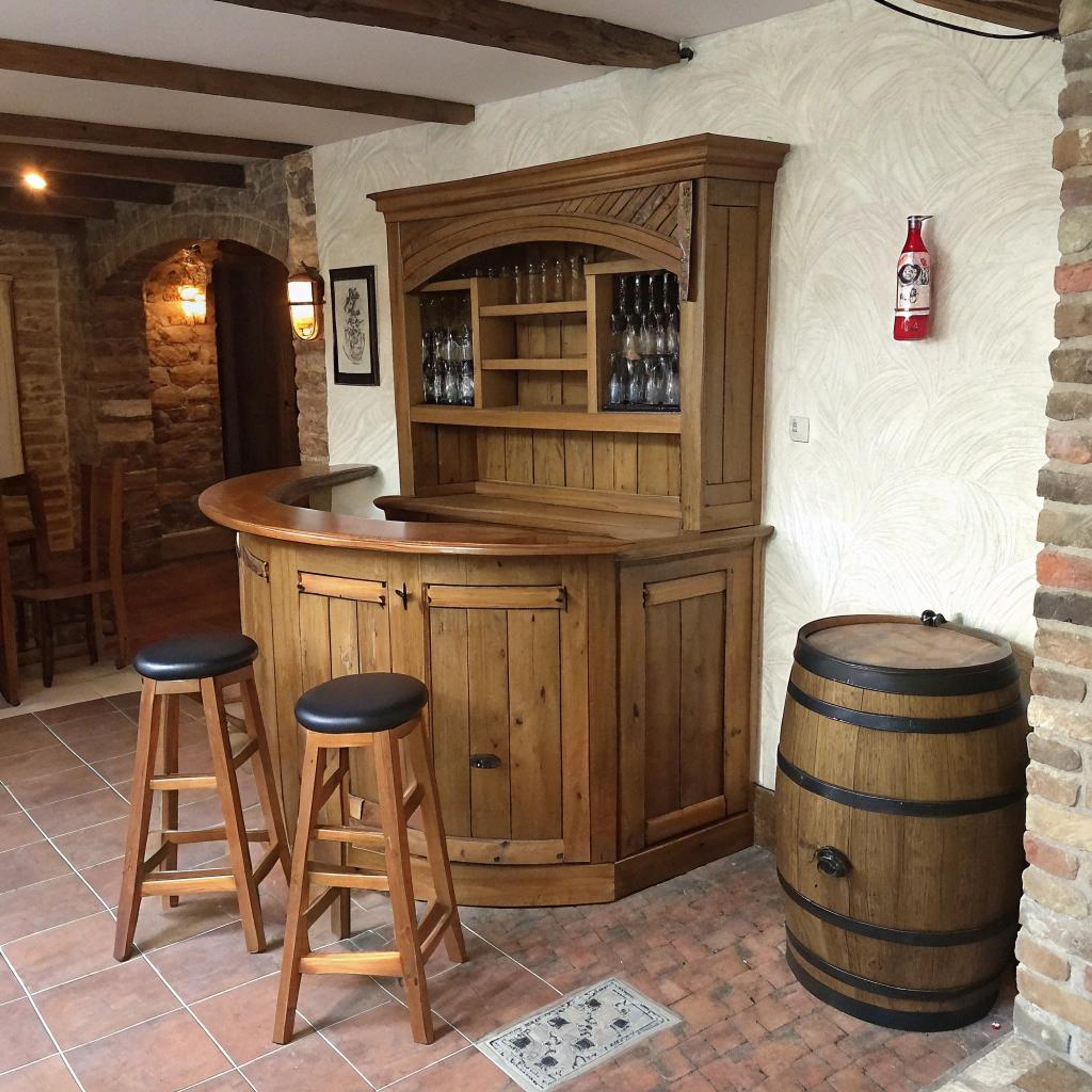 Vintage huisbar met bakstenen
