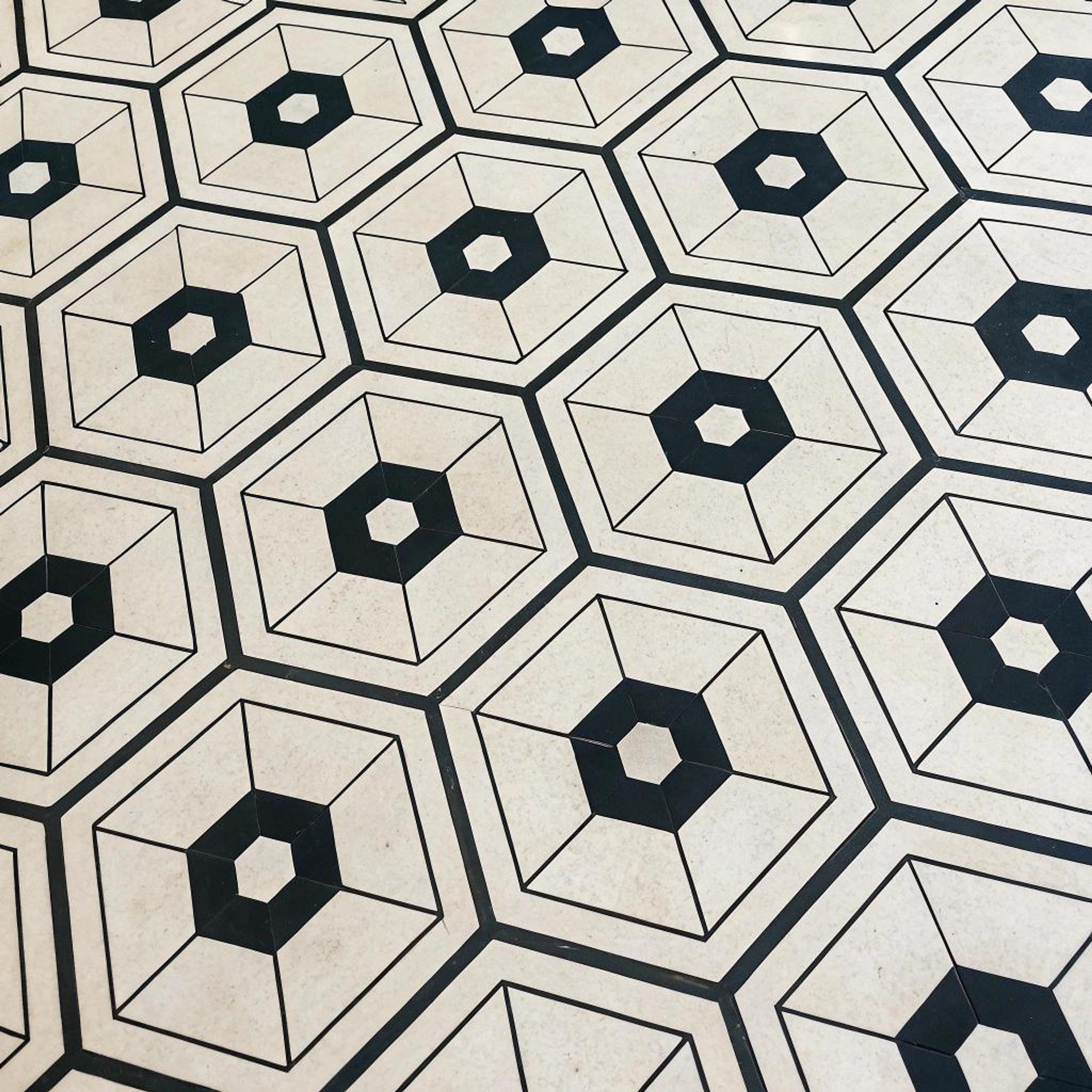 Hexagon vloer met chevrongevoel