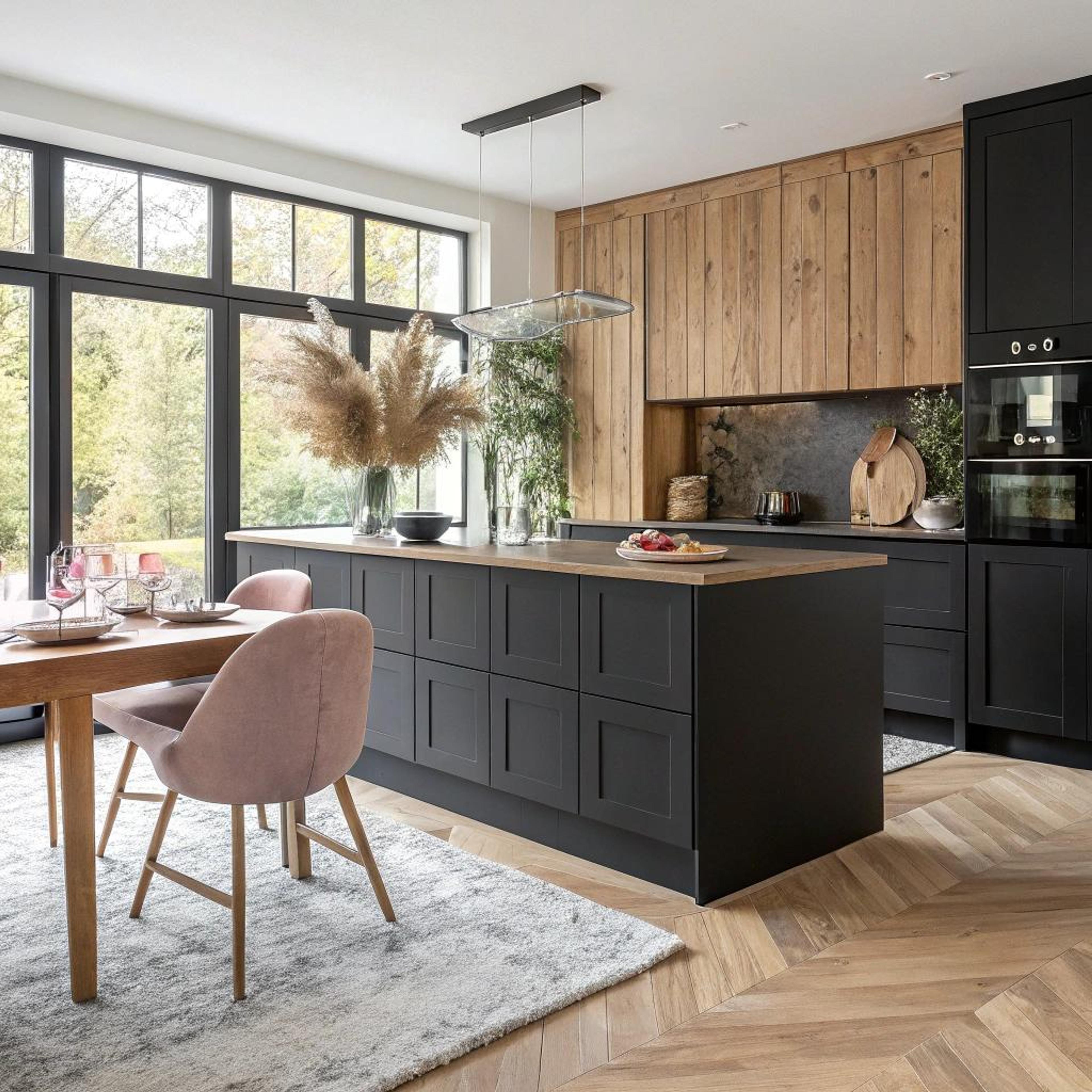 Zachte tinten met houtkleur