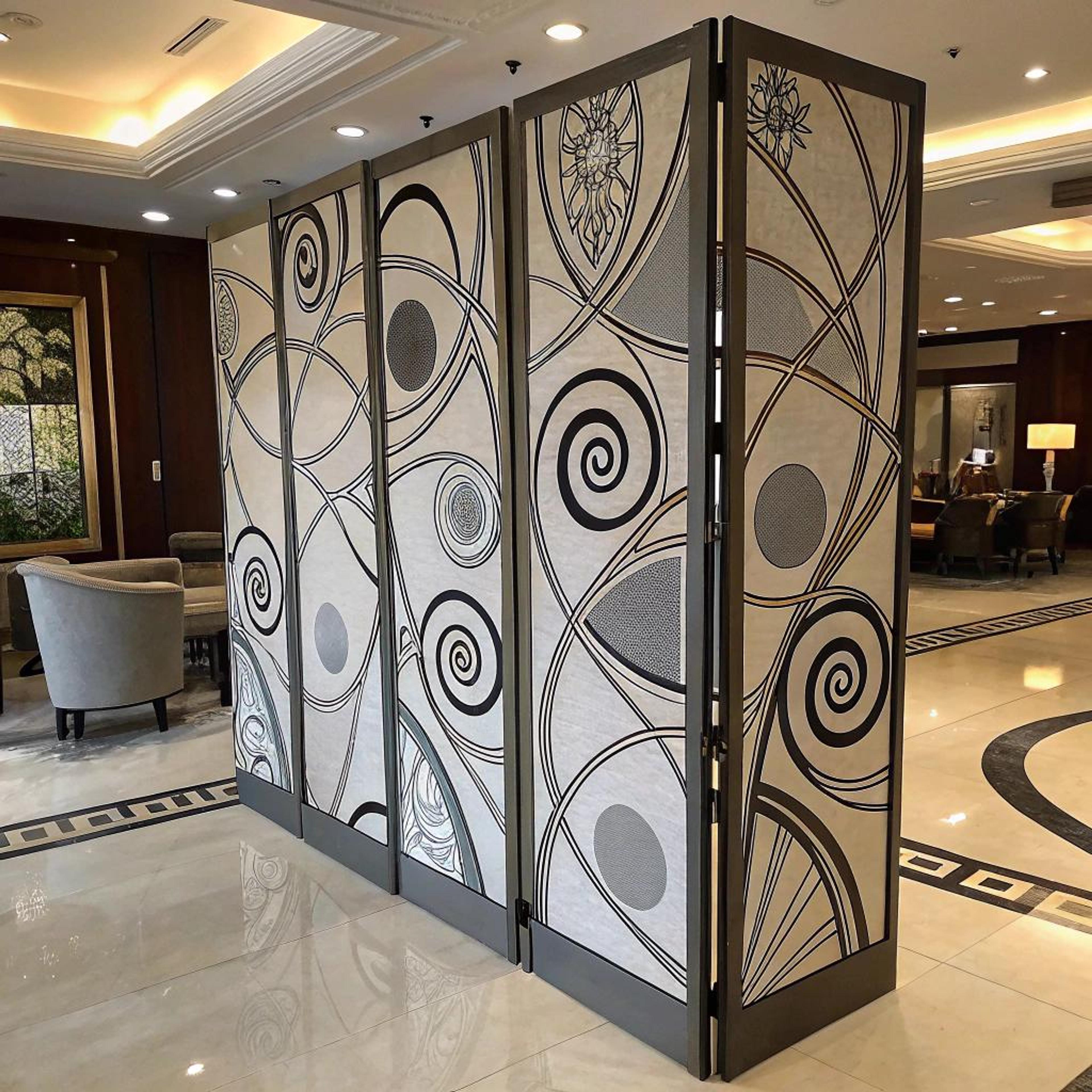 Wanddivider met vlechtwerkpatroon