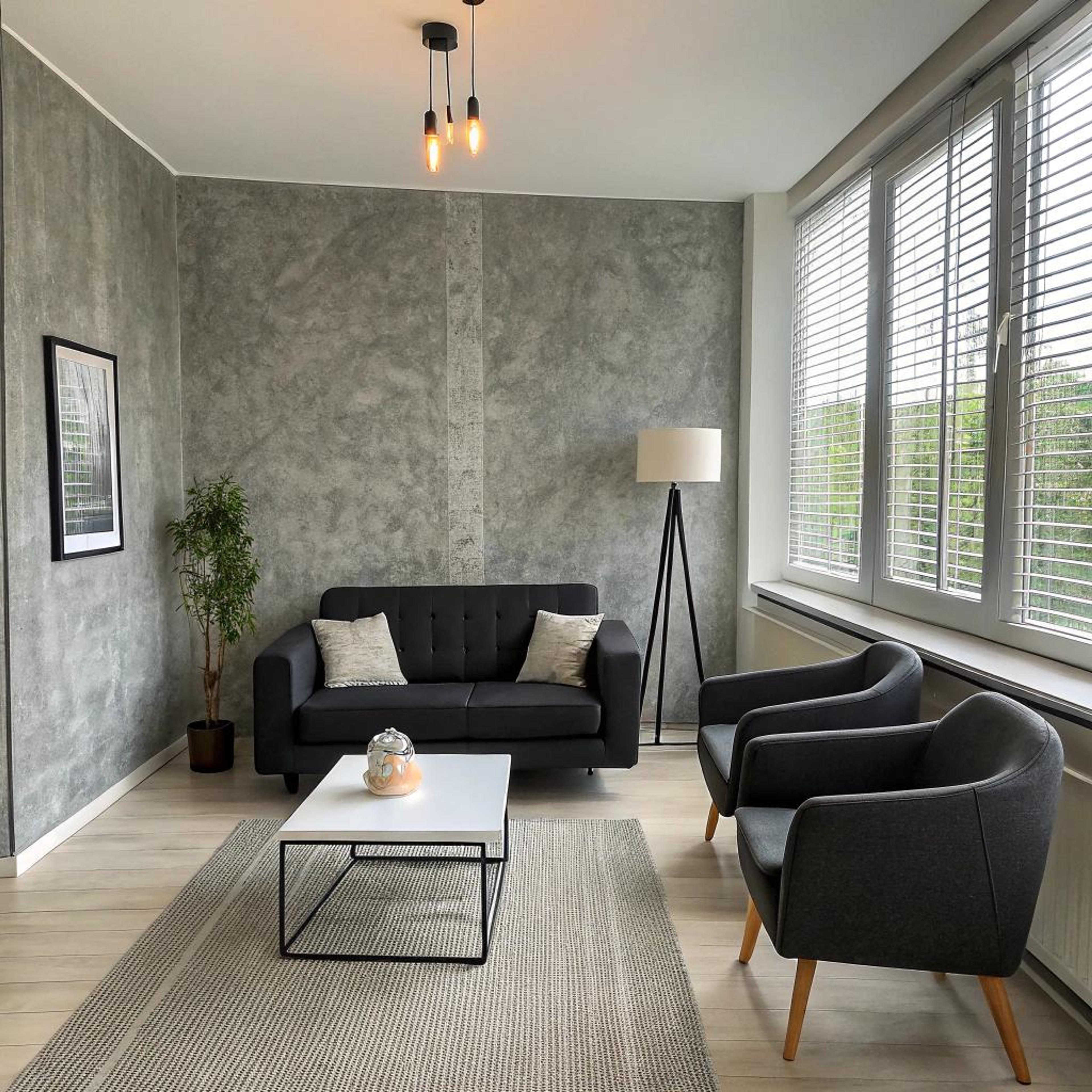 Minimalistisch contrast op Tadelakt