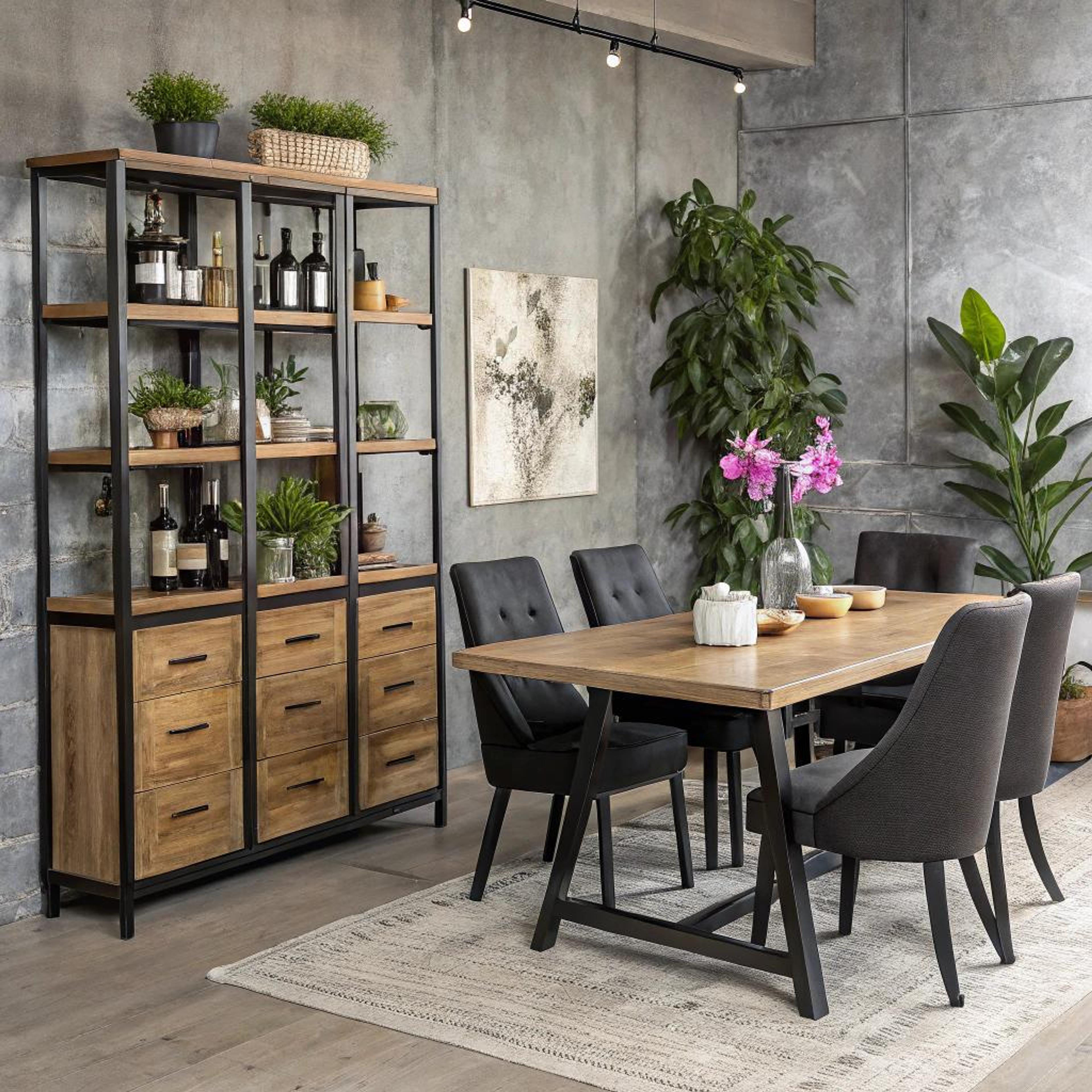 Open kast met groenmix