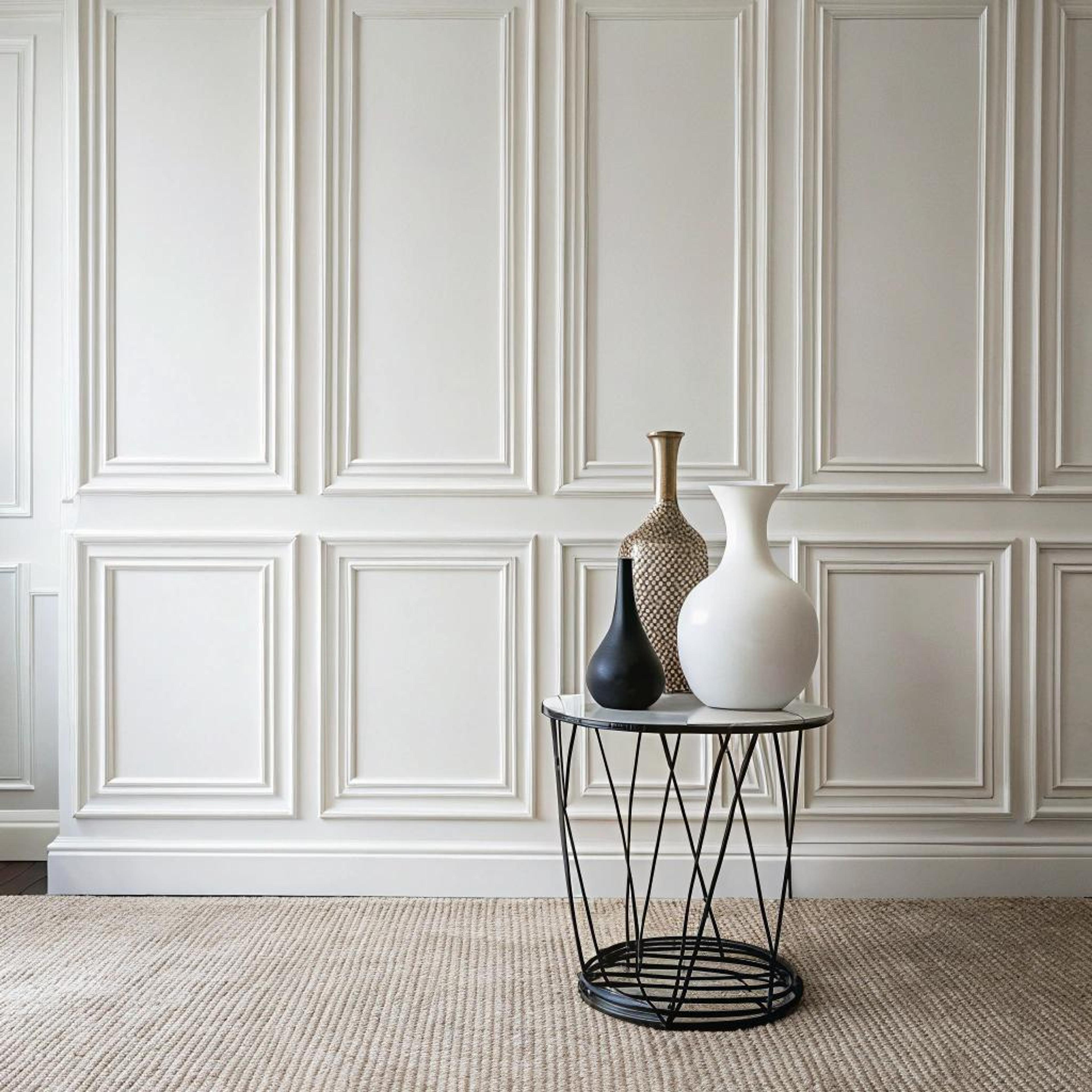 Strakke vaascombinatie op paneelwand