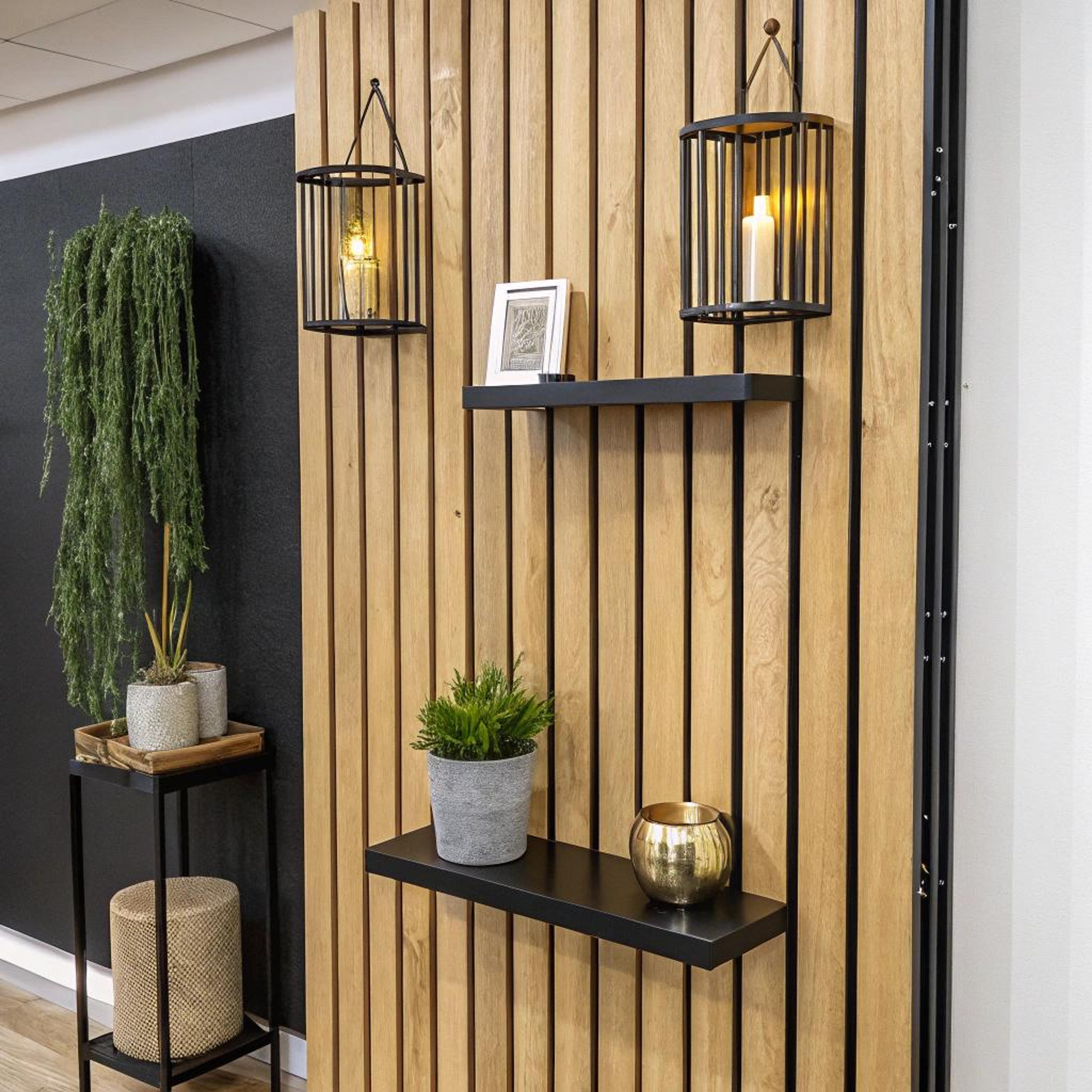 Sfeervolle wand met zwarte accenten