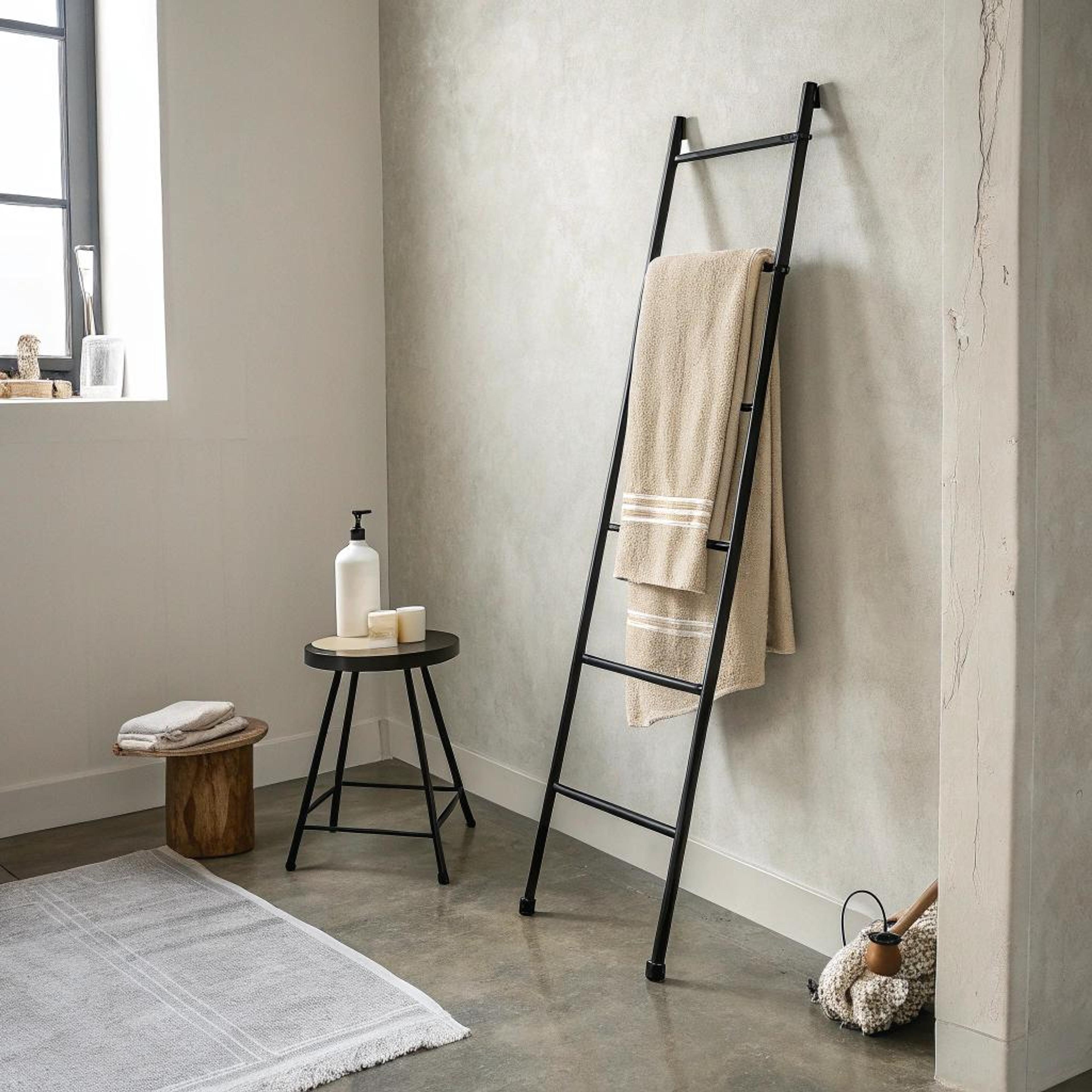 Strakke handdoek ladder als eyecatcher