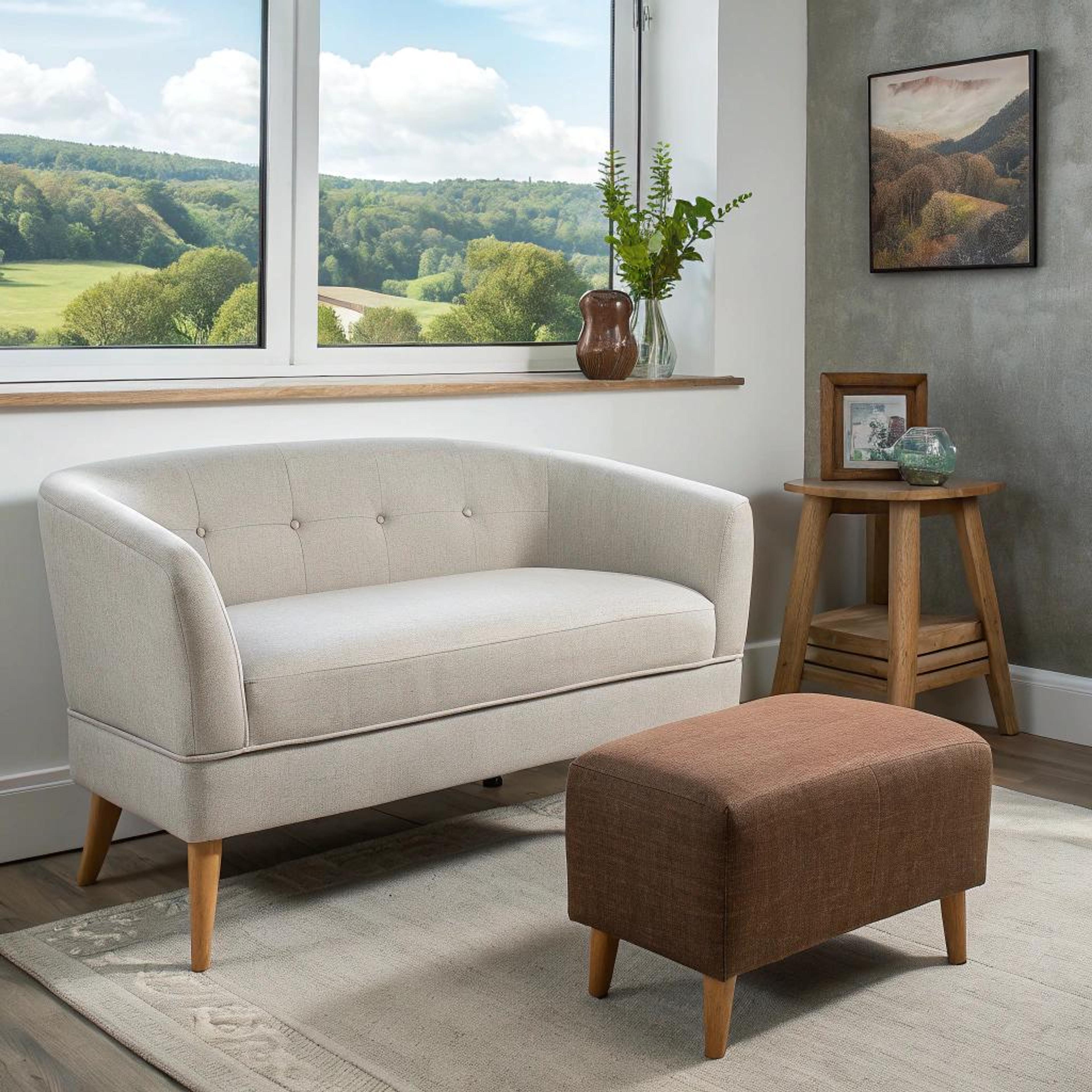 Natuurlijke rust rond zitbank-settee
