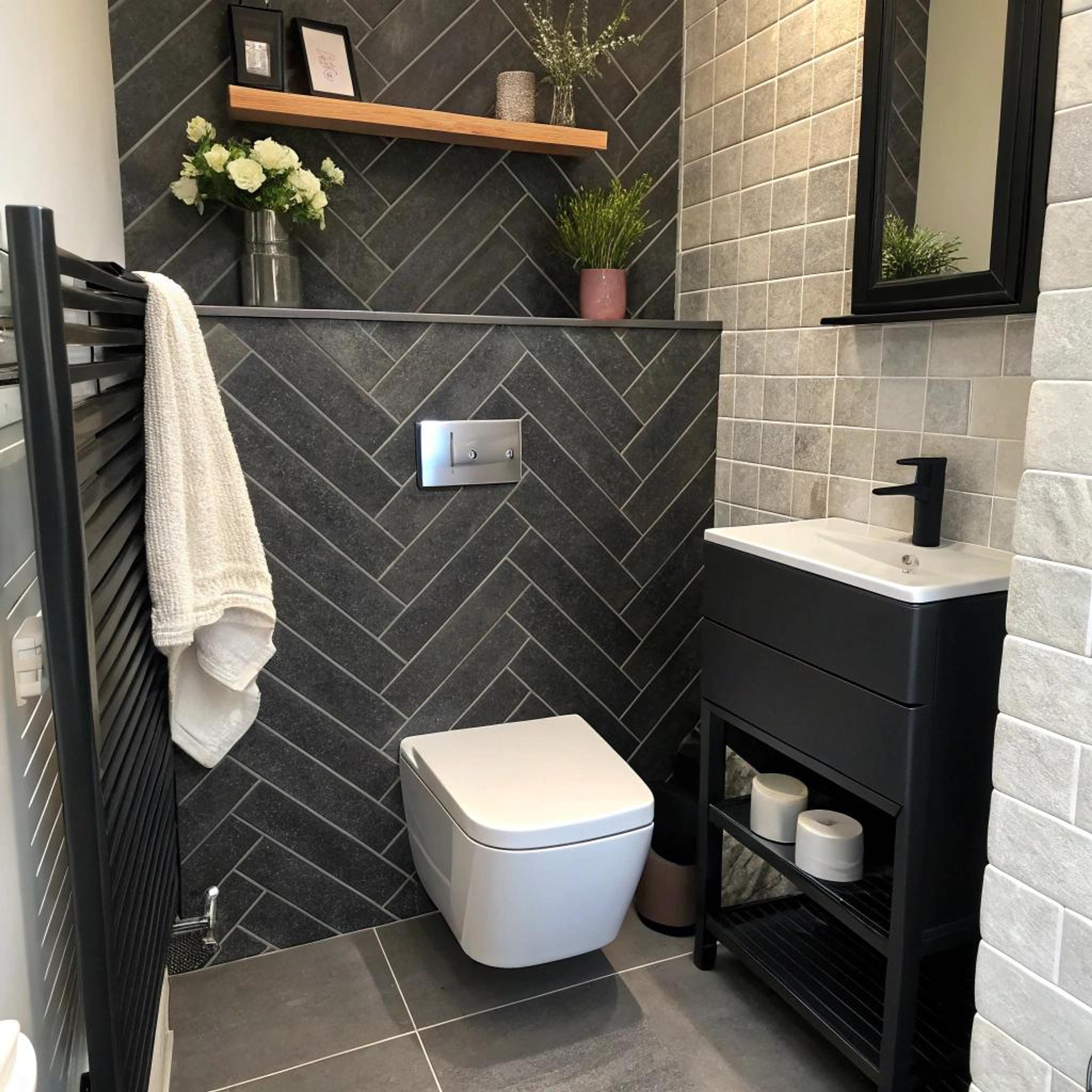 Contrast tussen grijs en hout