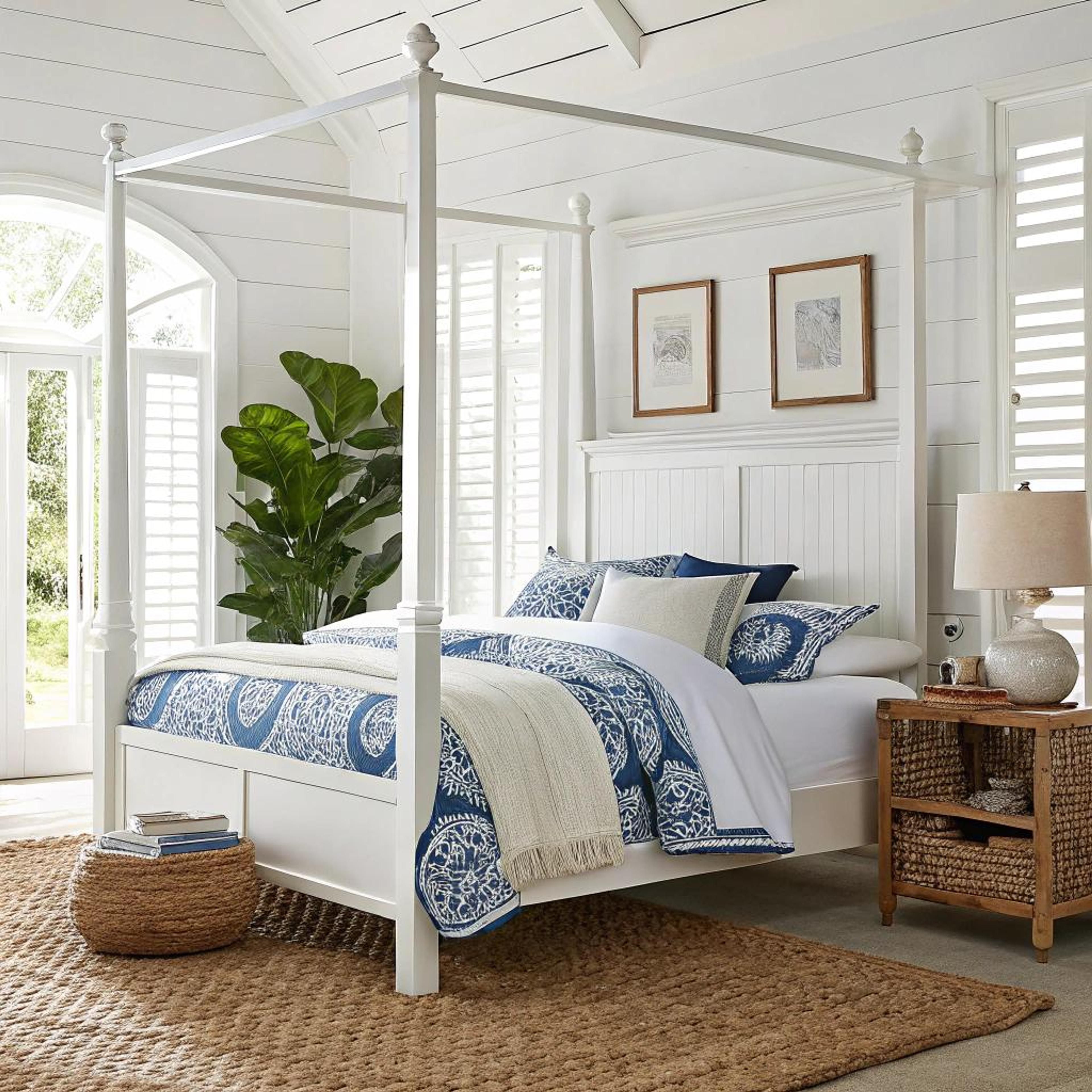 Nautische sfeer met hemelbed