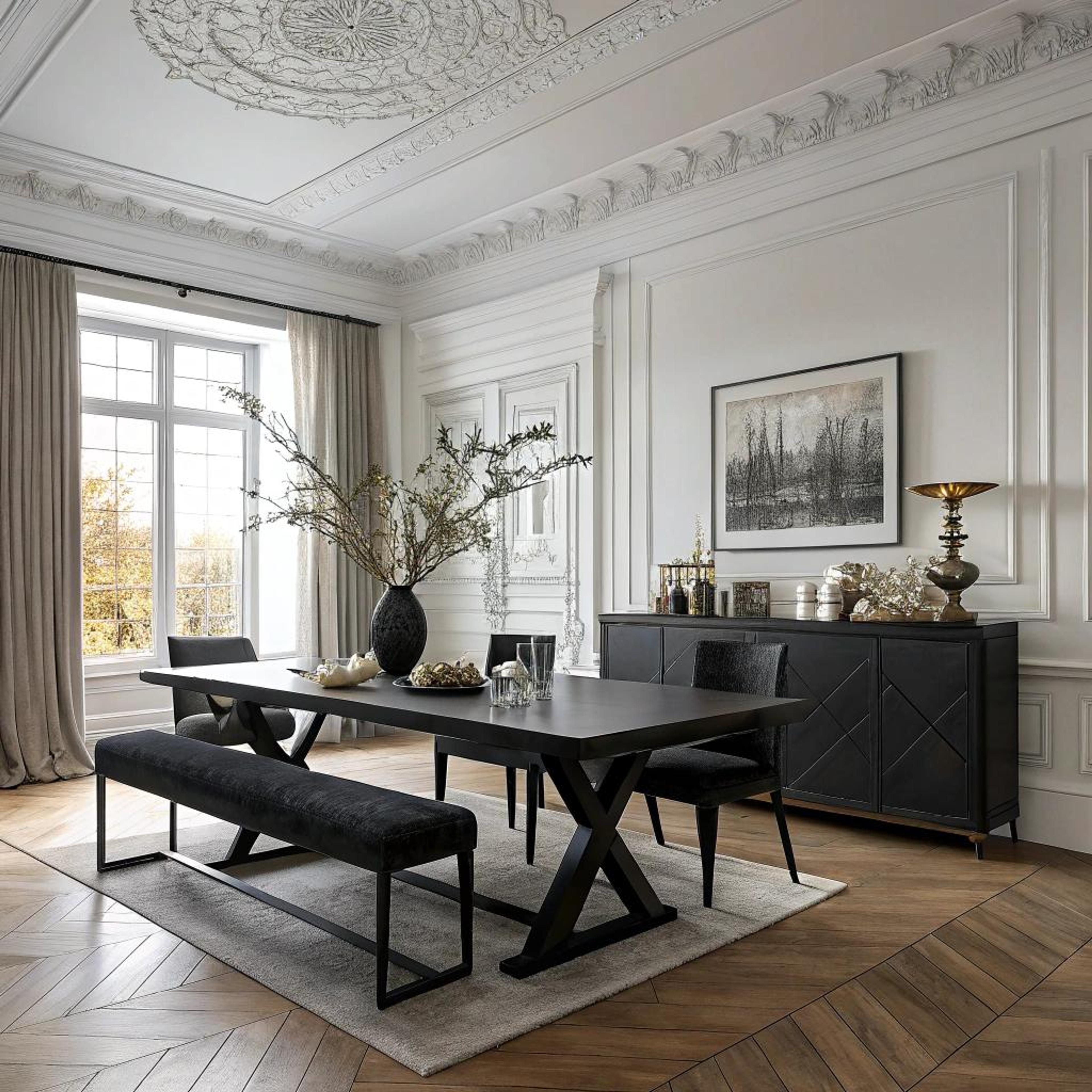 Donkere eethoek met sierlijsten