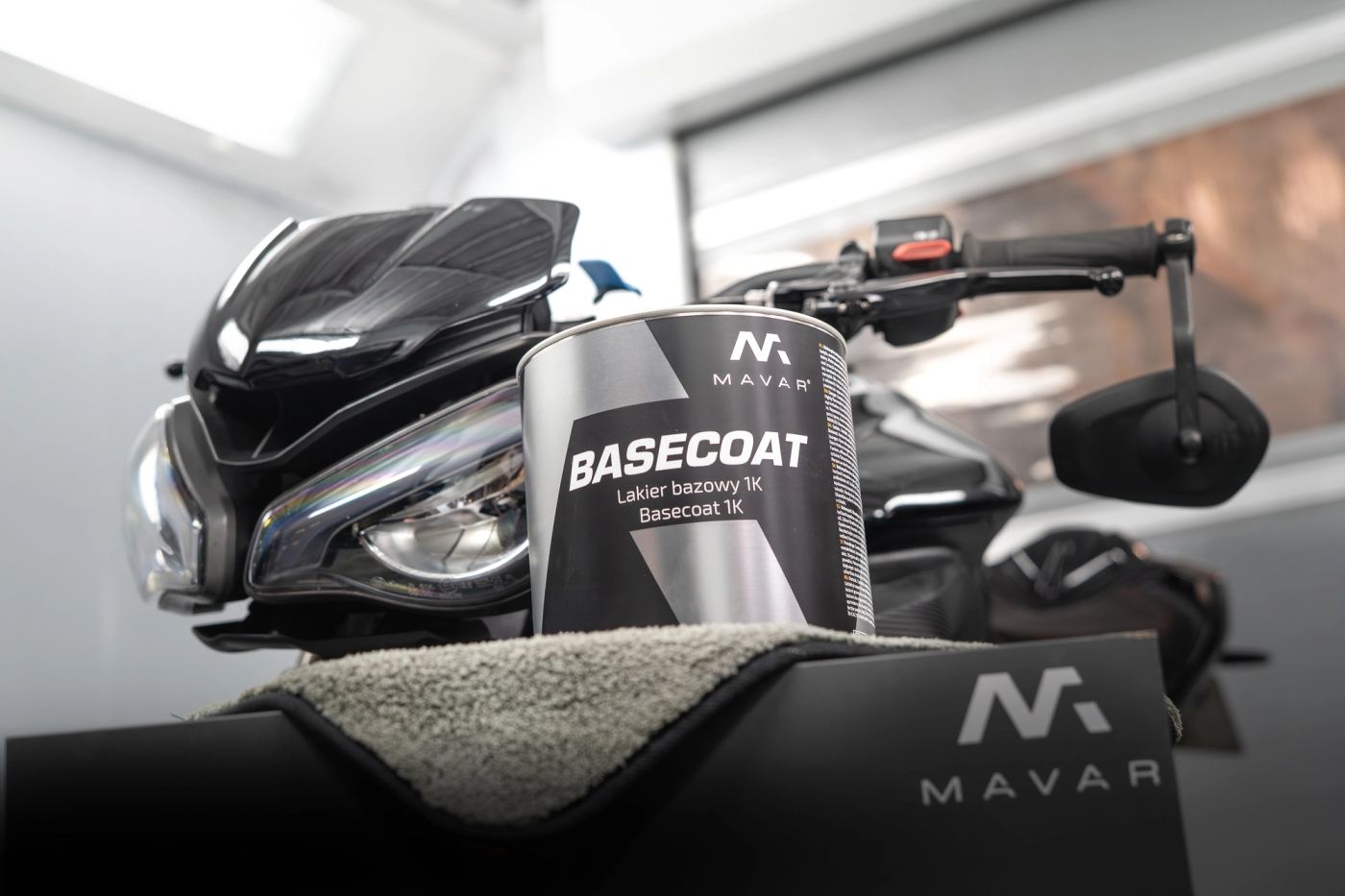 Lakier bazowy Special Jet Black – CP90 - Галерея
