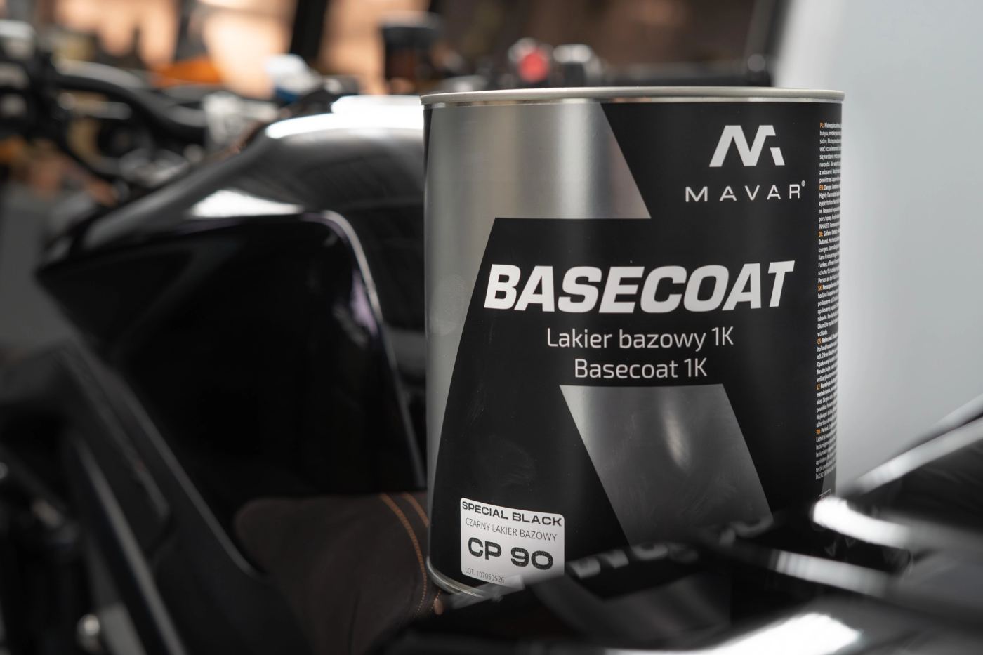 Lakier bazowy Special Jet Black – CP90 - Галерея