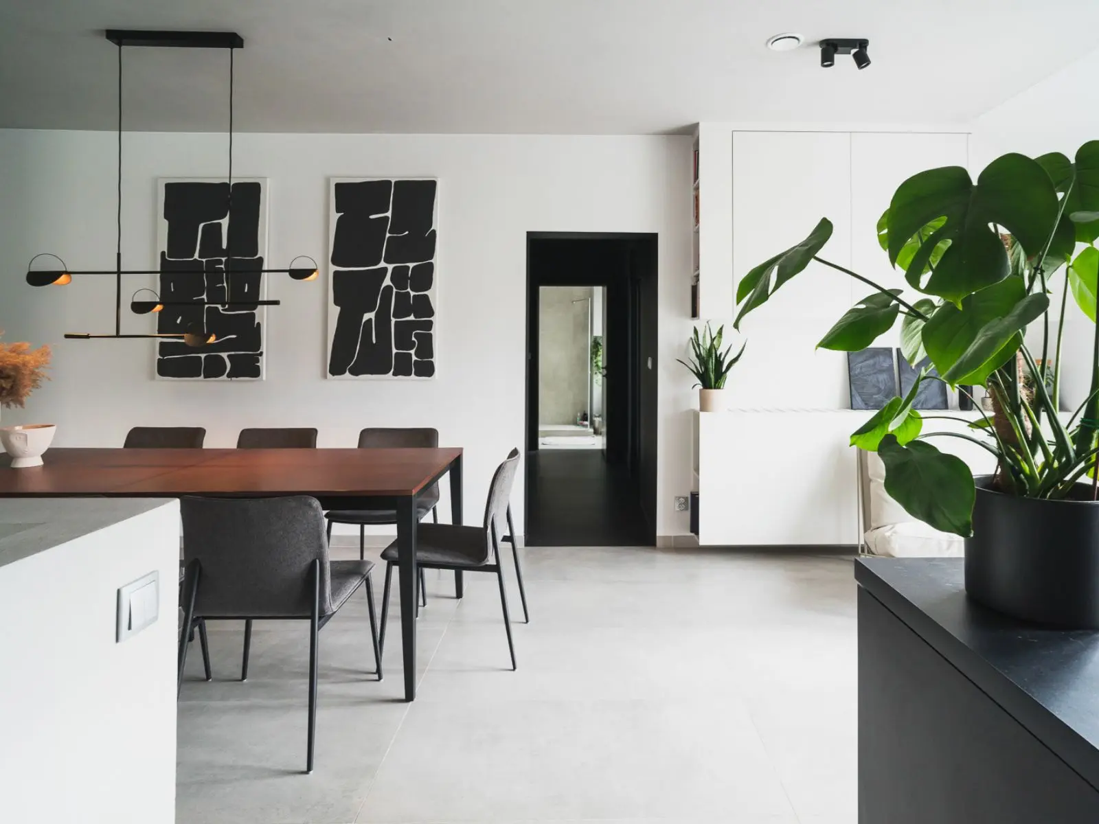 Projekt i remont domu jednorodzinnego 260 m² Wilanów