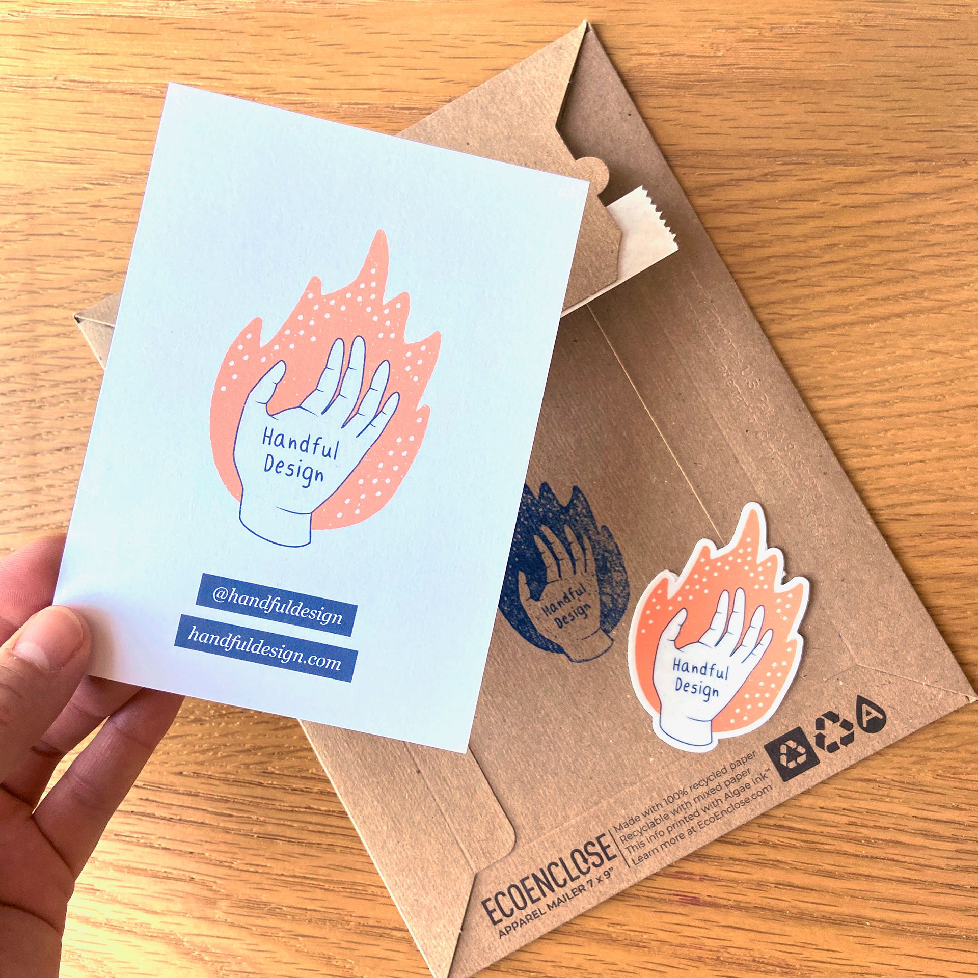 Handful Design — image 1