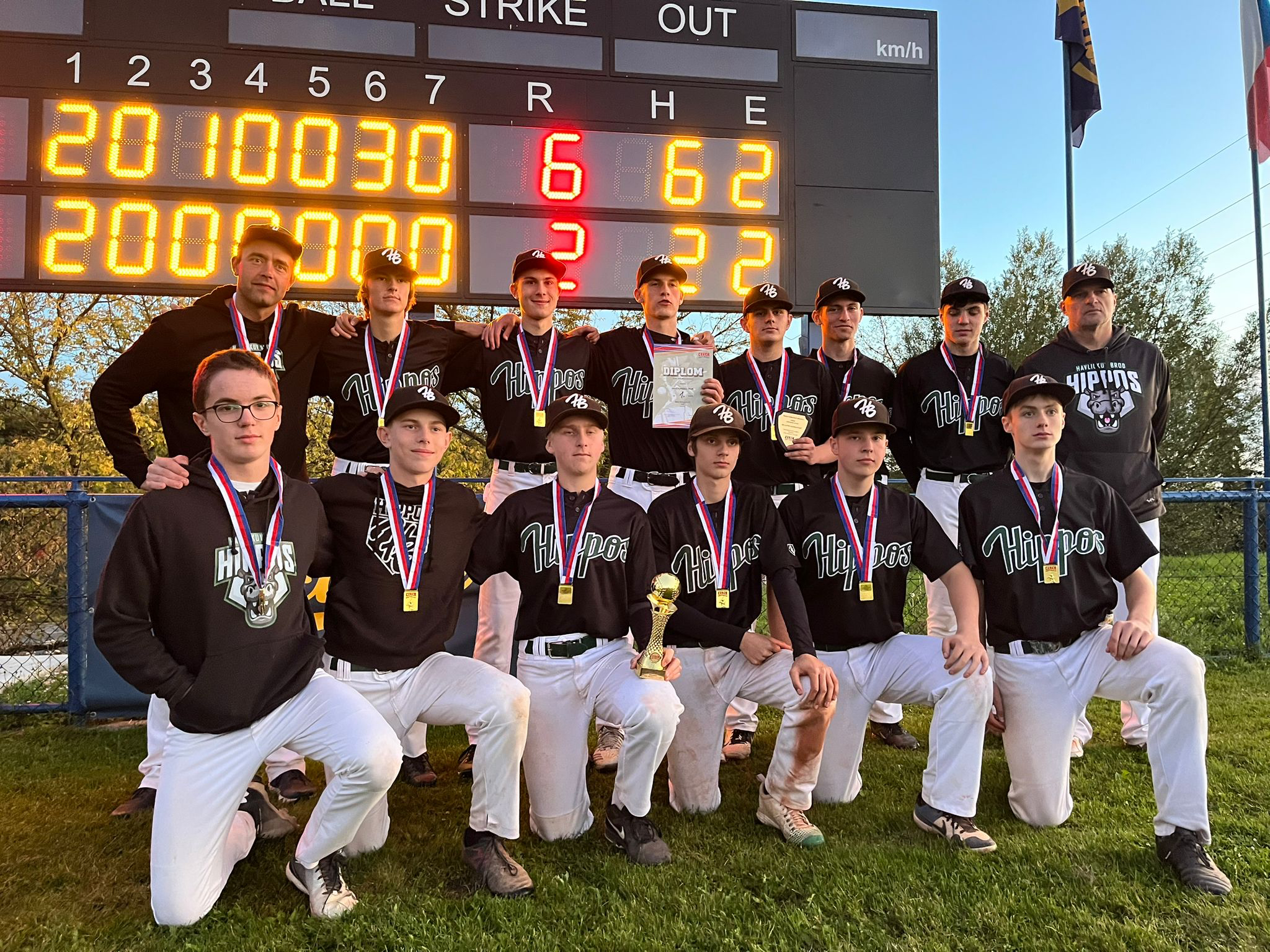 SOFTBALL - HROŠI ZAKONČILI SEZÓNU PŘECI JEN S TITULEM