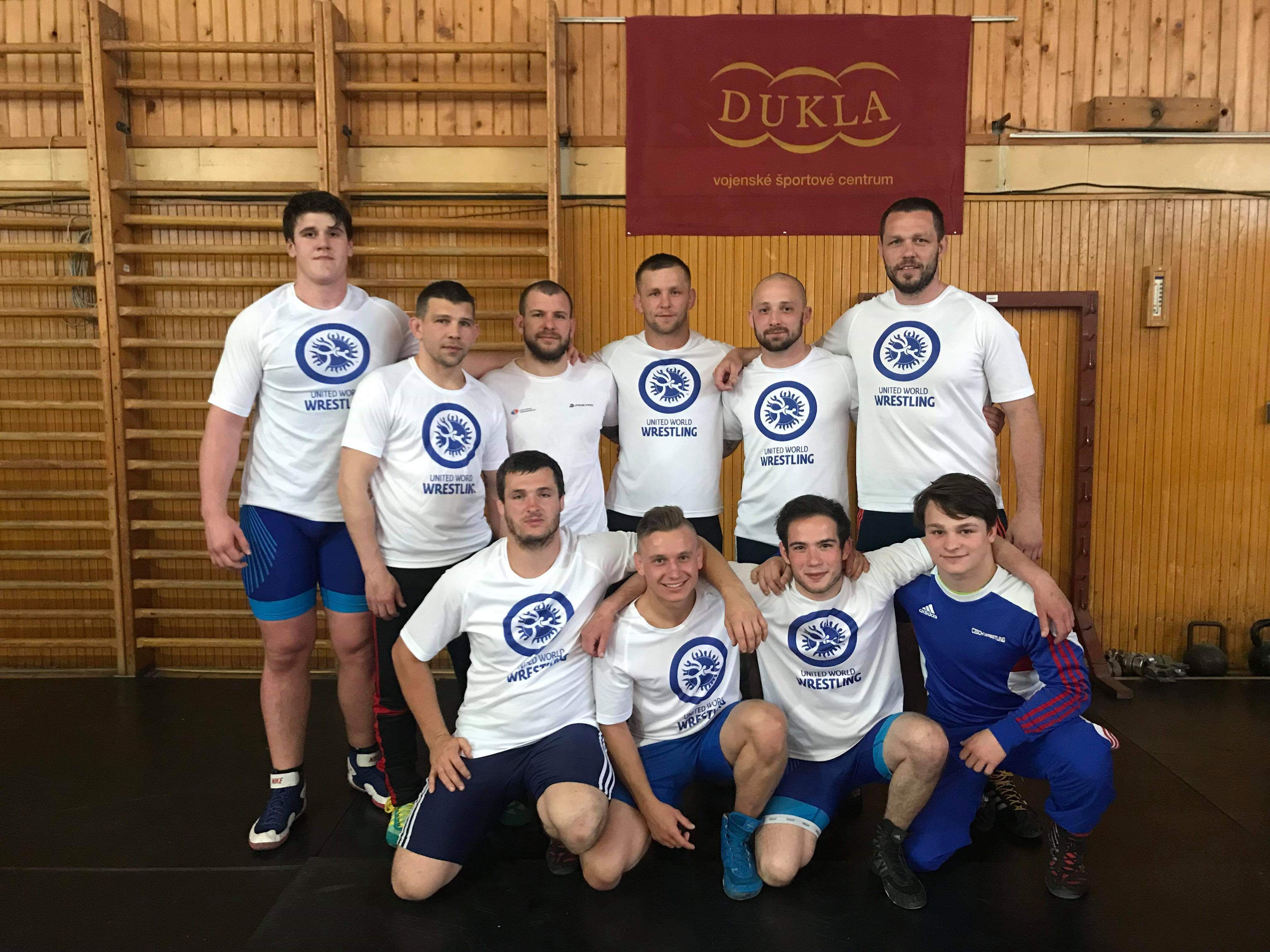 II. KOLO LIGY MUŽŮ V ZÁPASE ŘECKO-ŘÍMSKÉM - TRENČÍN