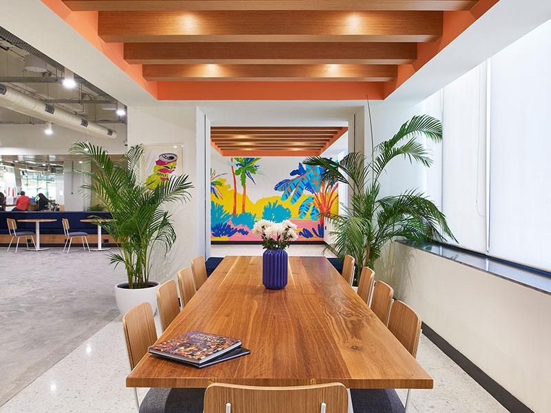 Building carousel image - 2