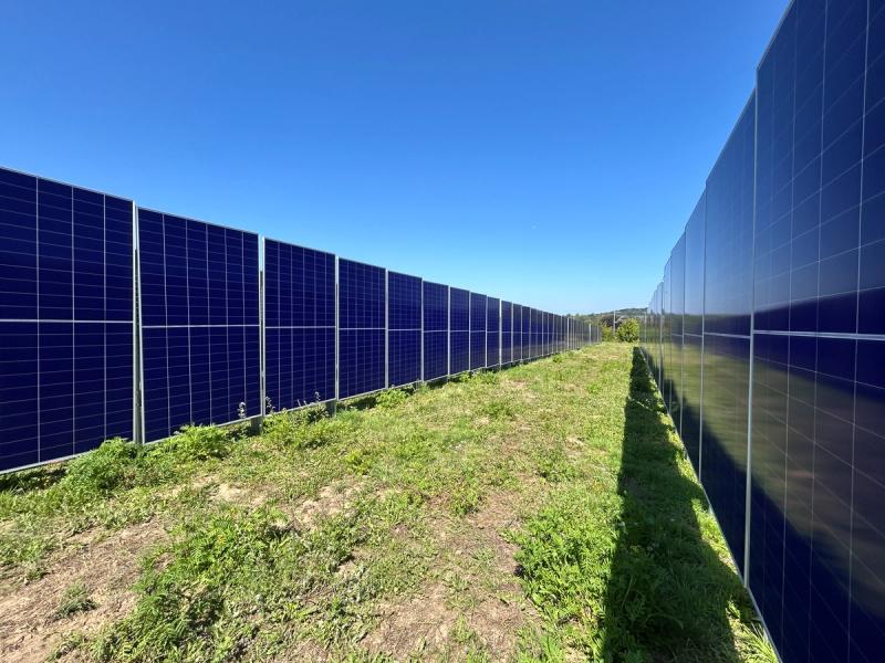 Vertical PV project in Belgium