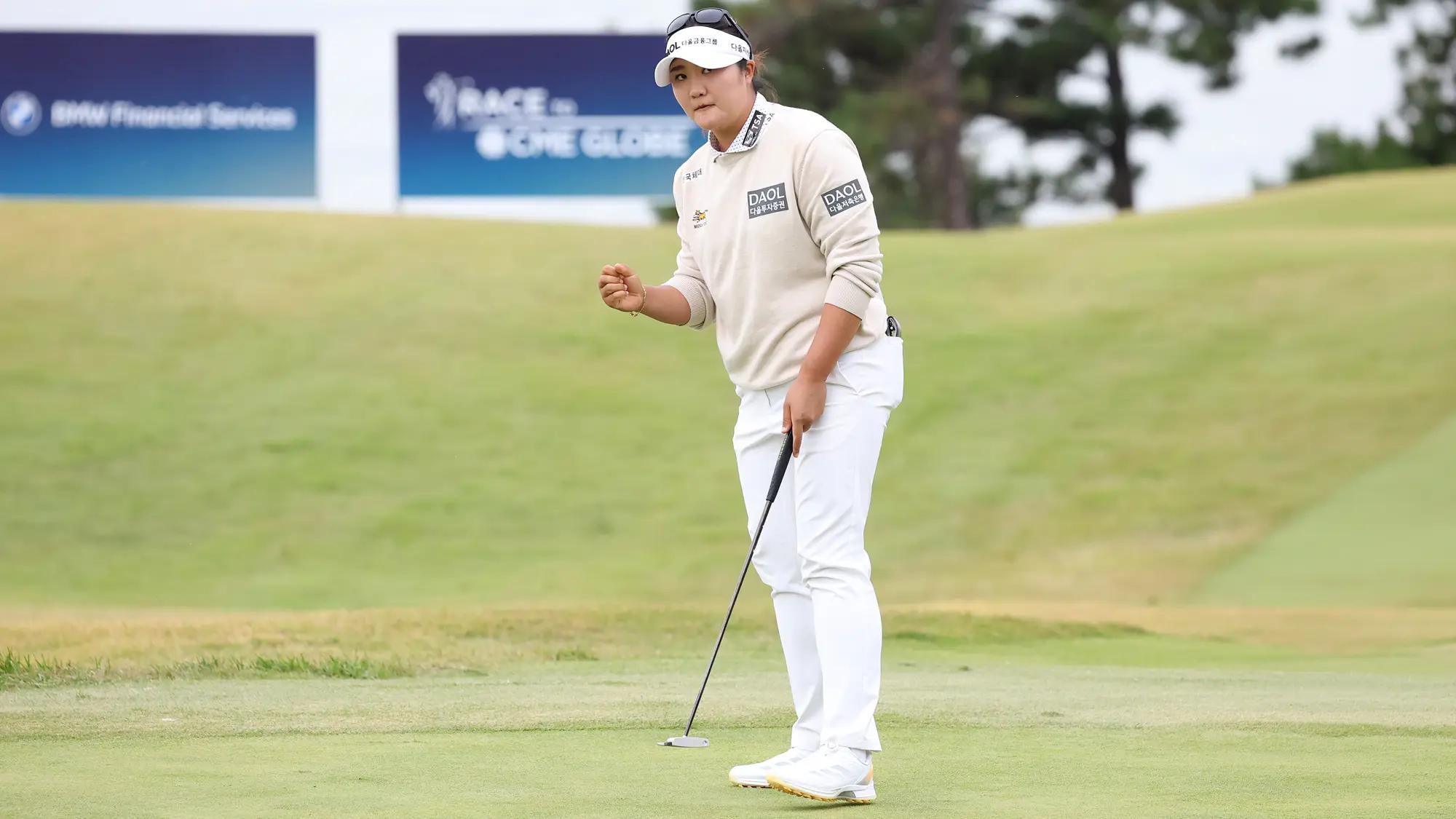 Haeran Ryu viert een birdie tijdens de tweede ronde van de BMW Ladies Championship 2026