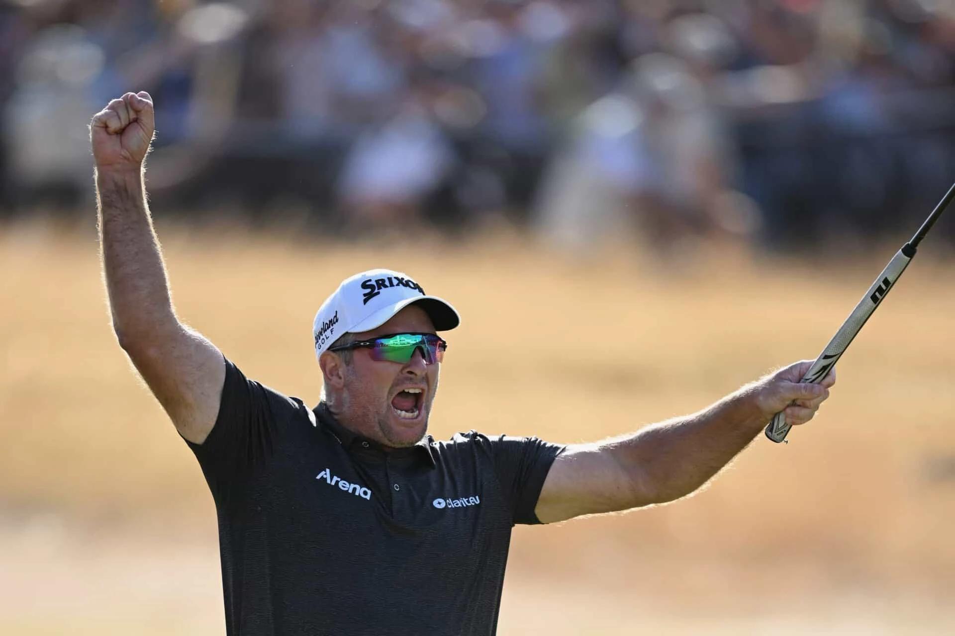 Ryan Fox juicht na zijn overwinning bij de Open Championship 2026 op Royal Birkdale