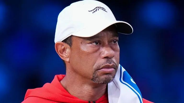 Tiger Woods tijdens een optreden in 2026