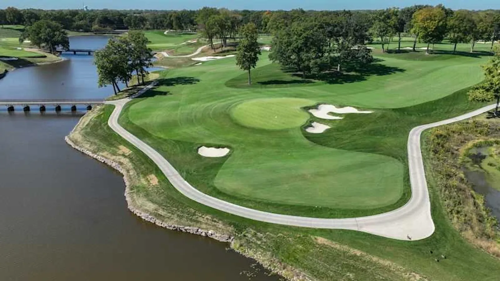 De vernieuwde baan van Medinah Country Club, gastheer van de Presidents Cup 2026