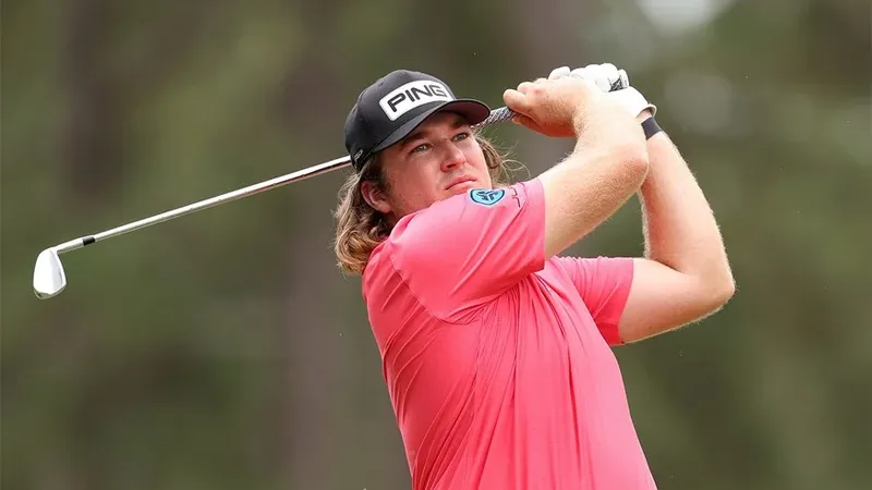 Neal Shipley slaat af tijdens een ronde op de PGA Tour