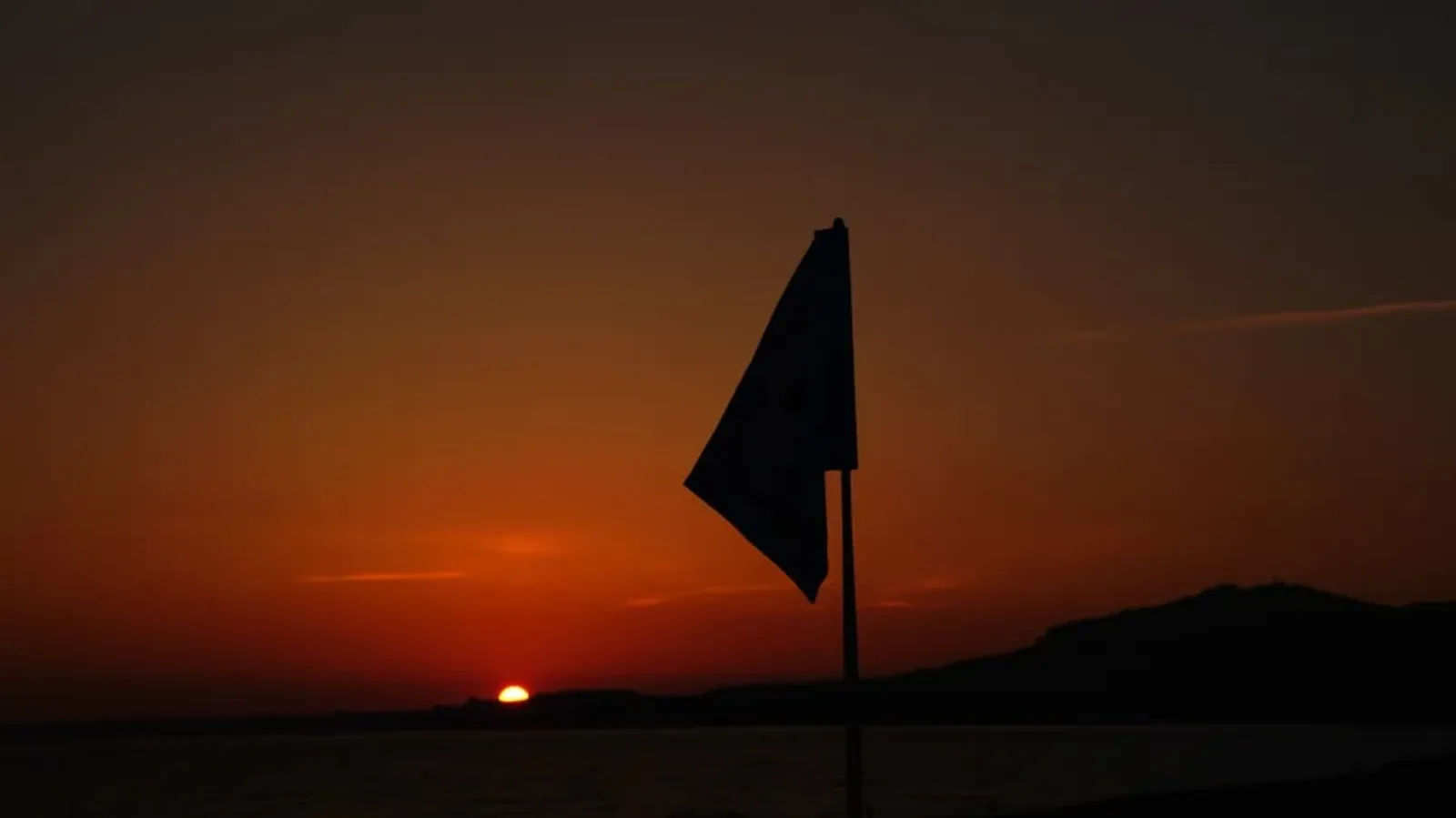 Patrick Reed slaat een slag tijdens een DP World Tour-toernooi in het seizoen 2026