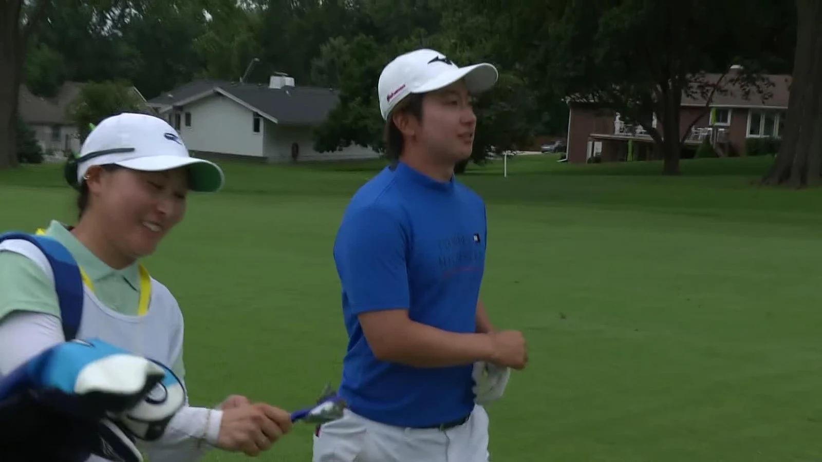 Yuta Sugiura maakt birdie op de 18de bij het AdventHealth Championship