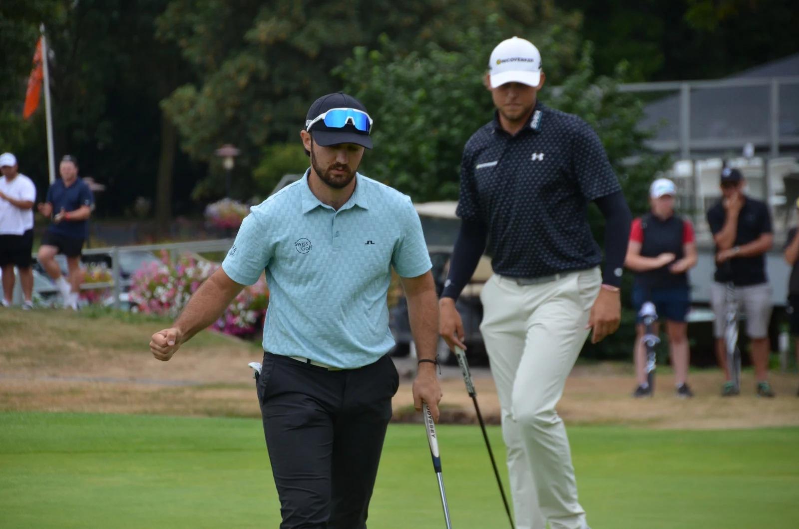 Dario Antonisse en Mauro Gilardi tijdens de play-off van de Staan Open 2026 op Golfbaan Westwoud