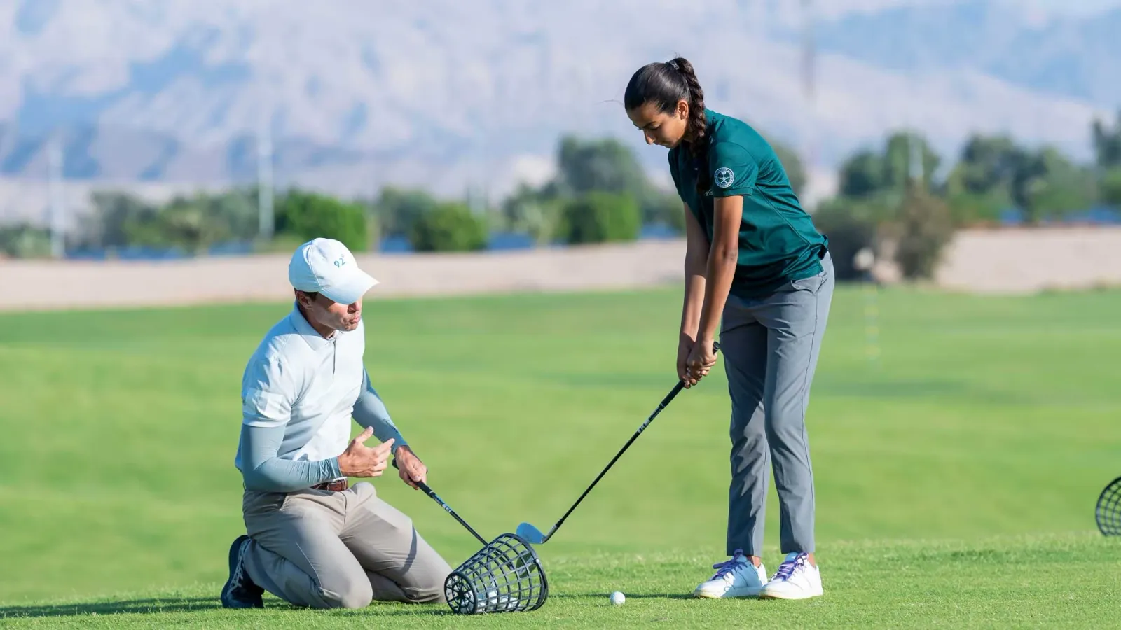 Golfles in Saudi-Arabië als onderdeel van het damesgolfprogramma van Golf Saudi
