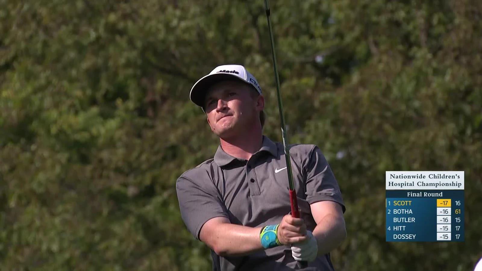 Sandy Scott slaat een afslag tijdens de Nationwide Children's Hospital Championship, zijn eerste Korn Ferry Tour-zege van het seizoen.